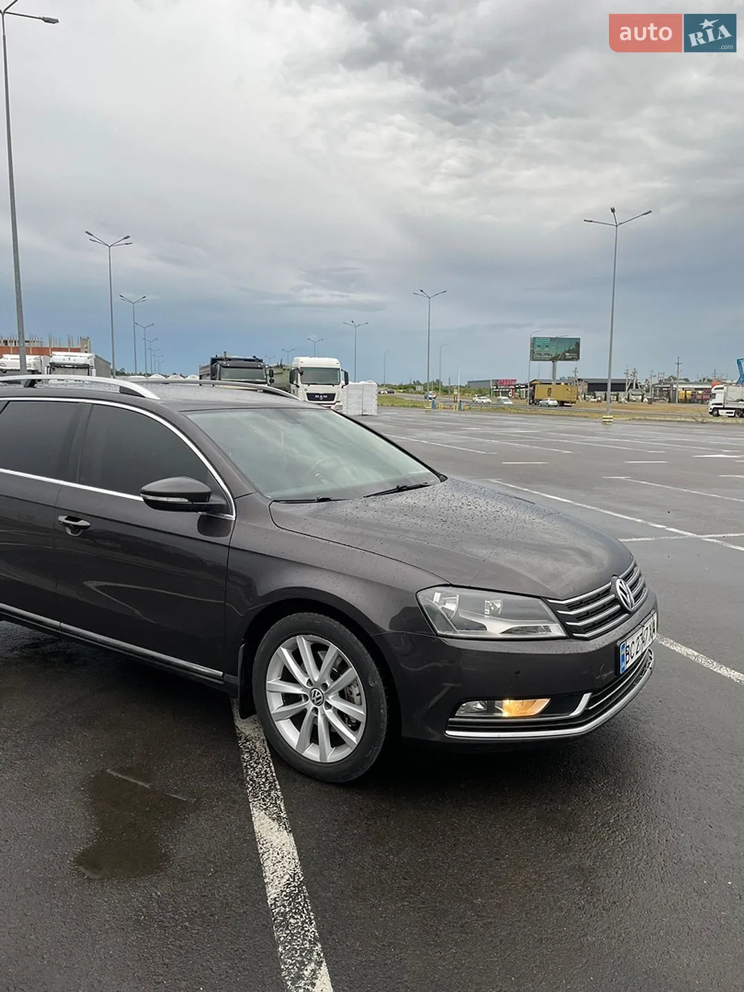 2011 Volkswagen Passat - мініатюра 2