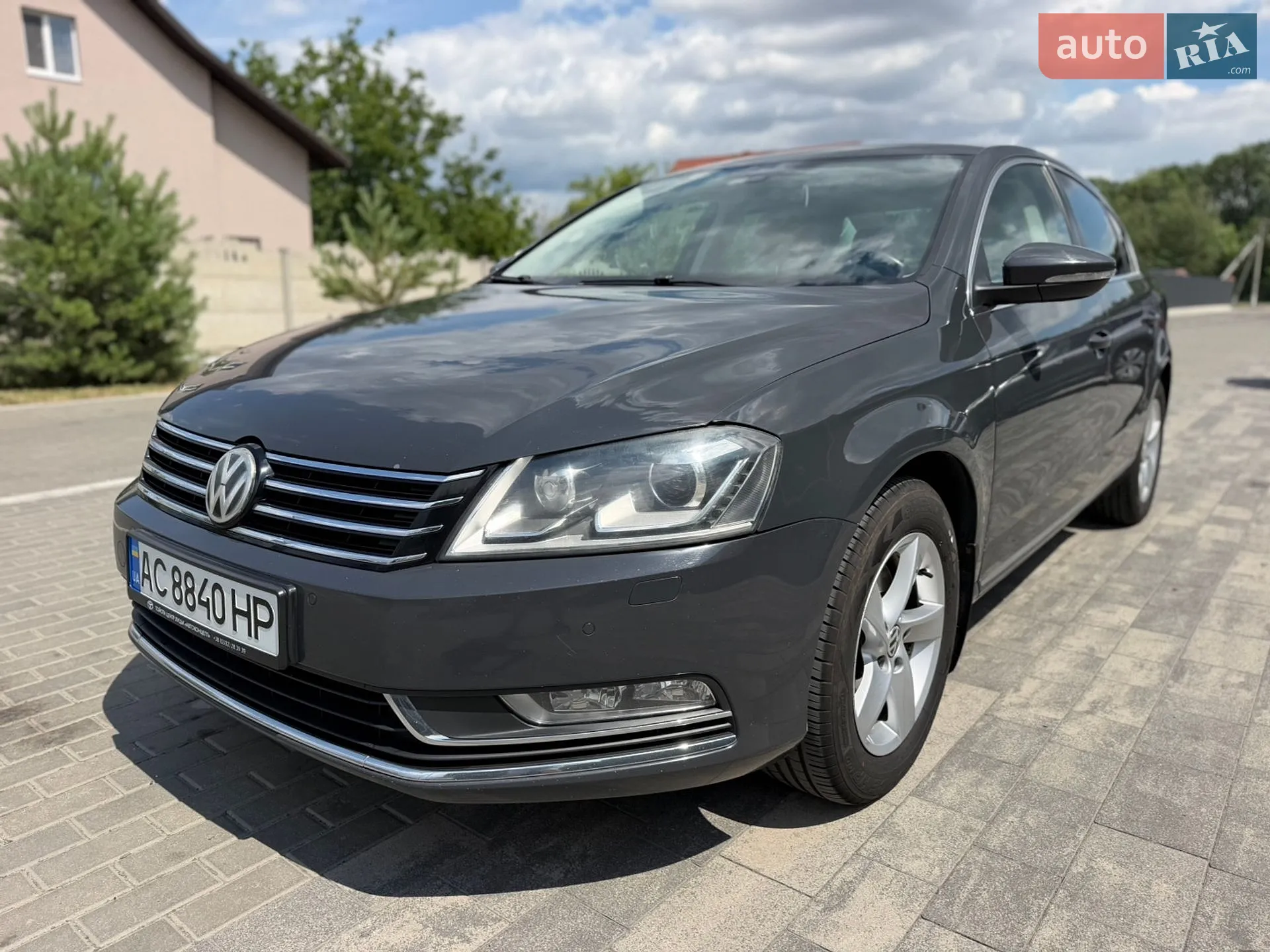 2012 Volkswagen Passat - мініатюра 3