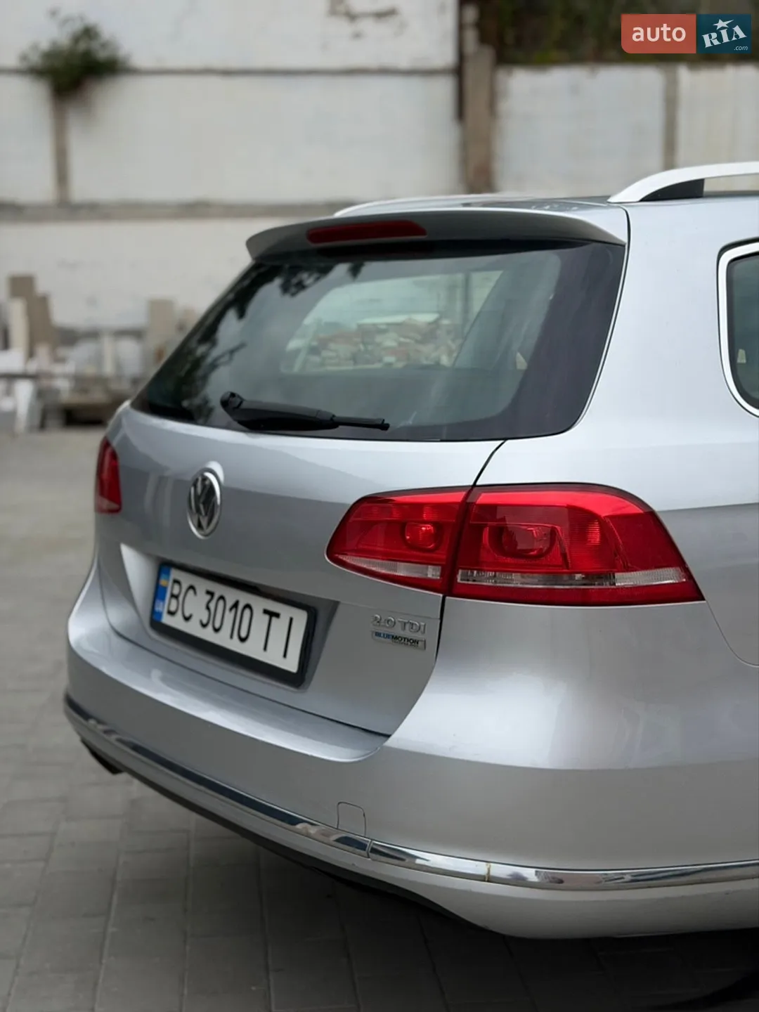 2010 Volkswagen Passat - мініатюра 16
