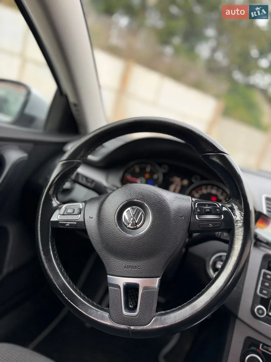 2010 Volkswagen Passat - мініатюра 21