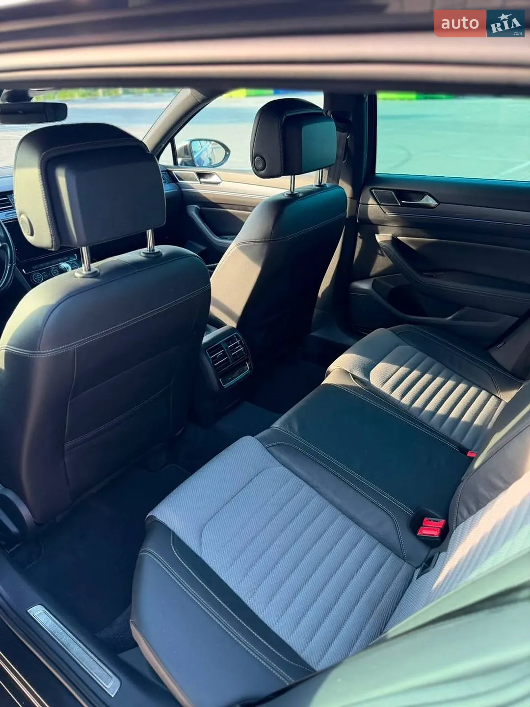 2018 Volkswagen Passat - мініатюра 23