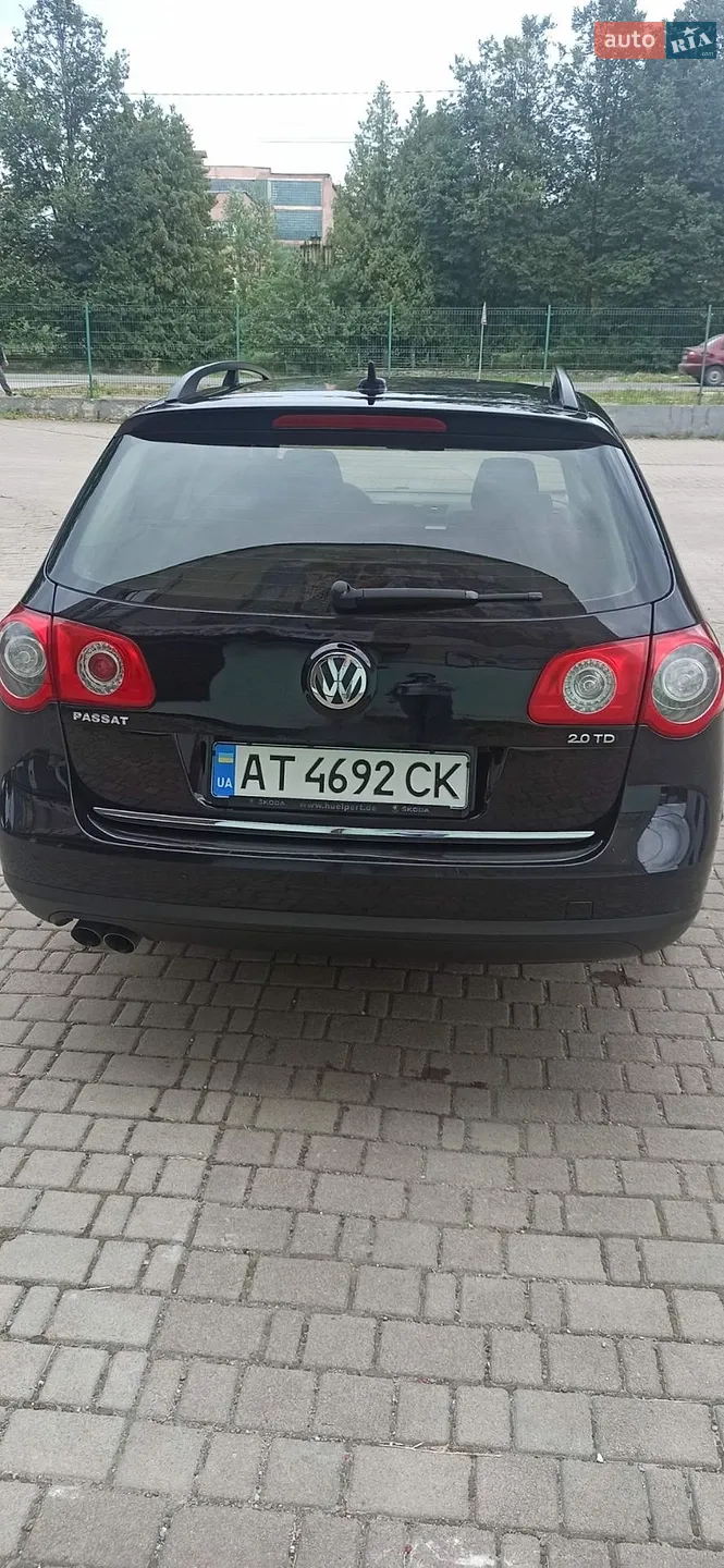 2010 Volkswagen Passat - мініатюра 5