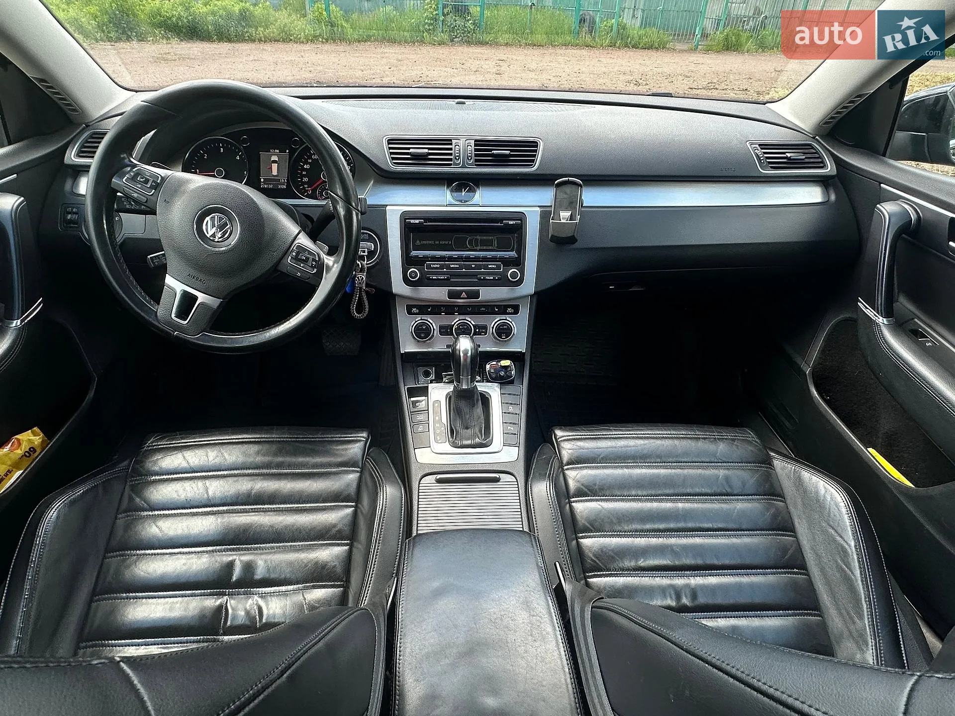 2013 Volkswagen Passat - мініатюра 15