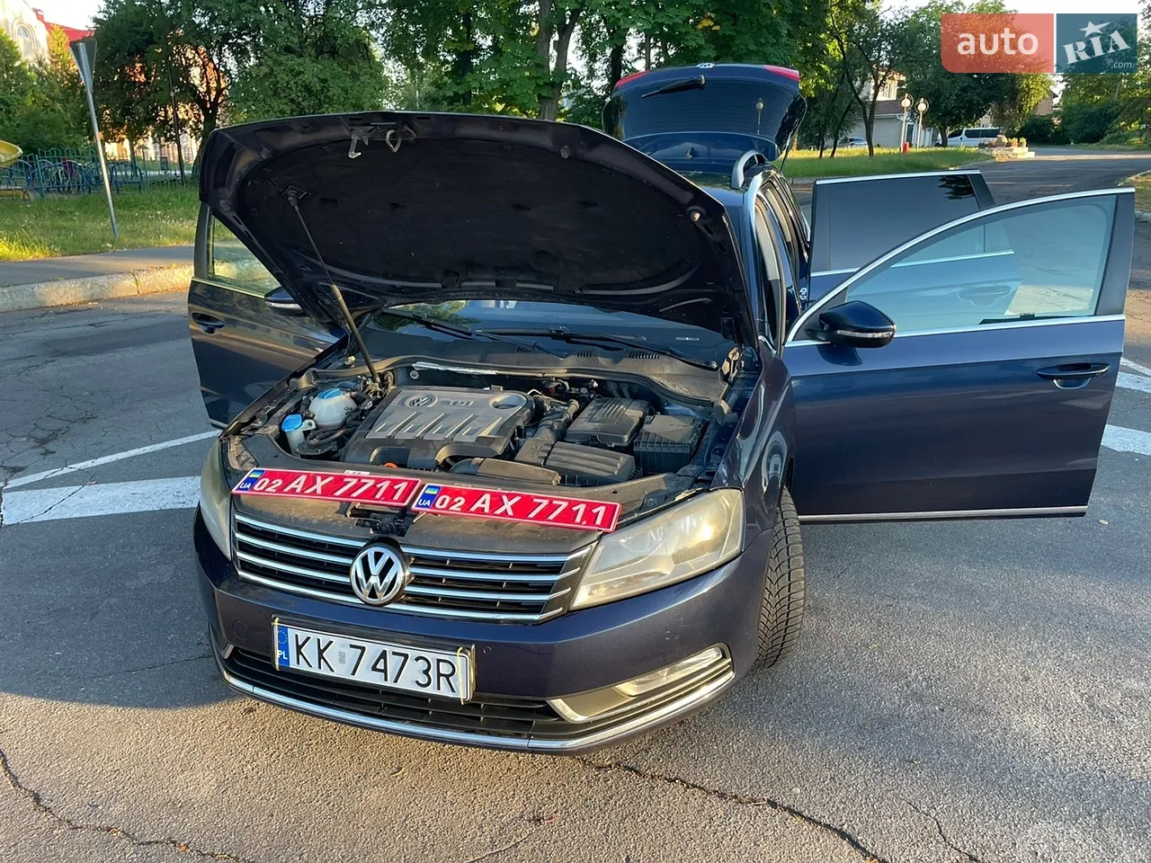 2010 Volkswagen Passat - мініатюра 23