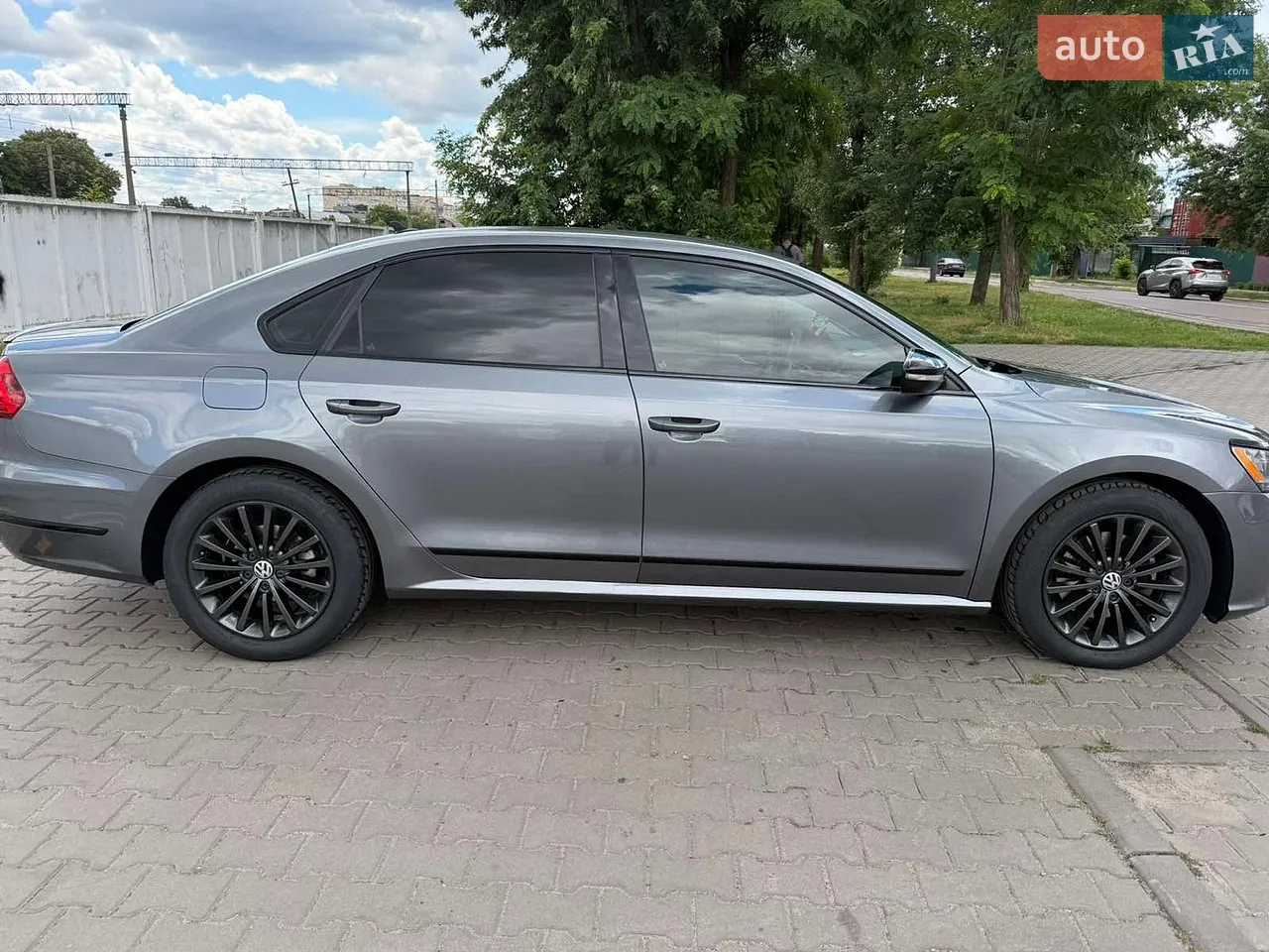 2017 Volkswagen Passat - мініатюра 10