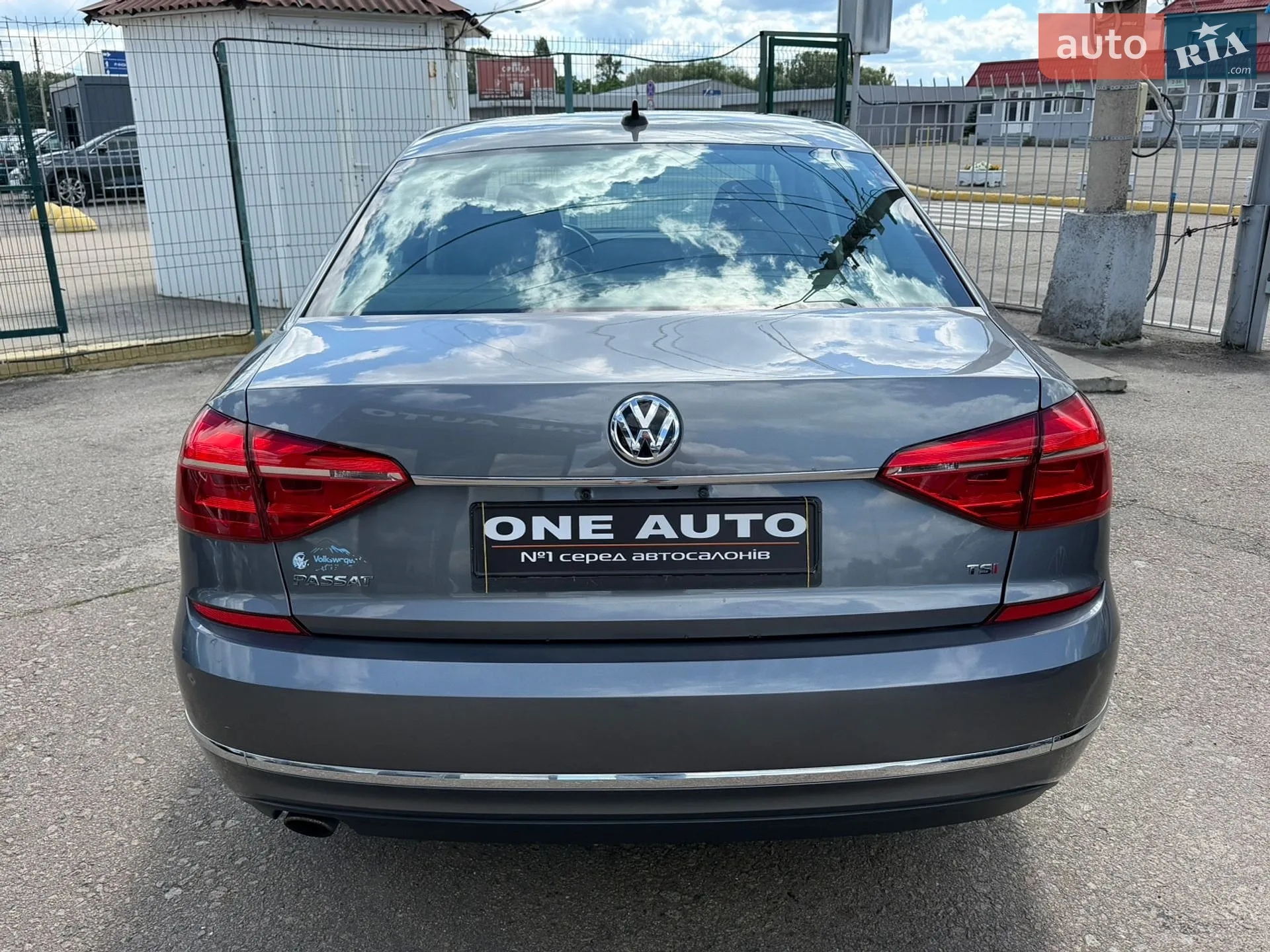 2016 Volkswagen Passat - мініатюра 9