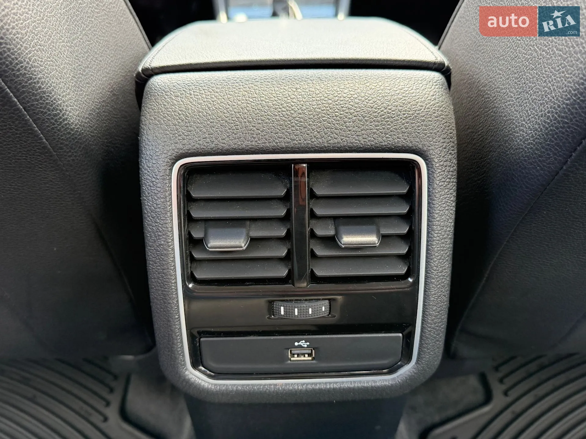 2016 Volkswagen Passat - мініатюра 34