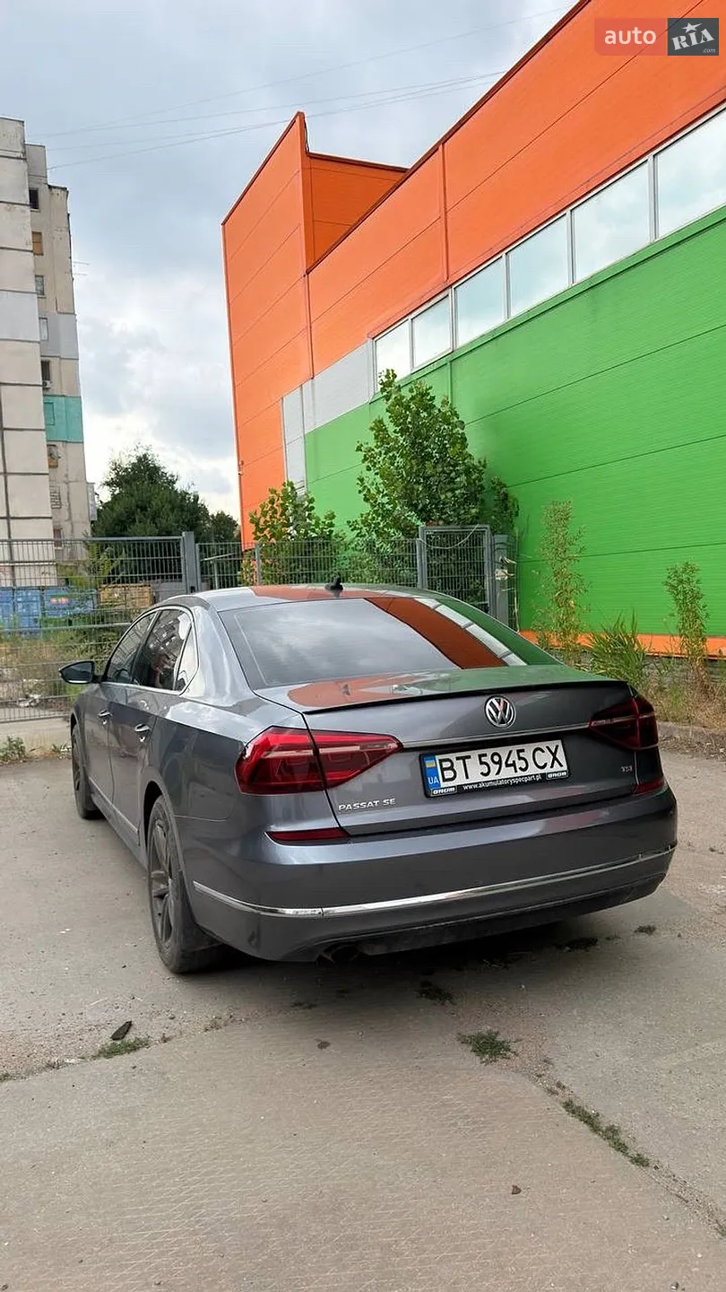 2017 Volkswagen Passat - мініатюра 4
