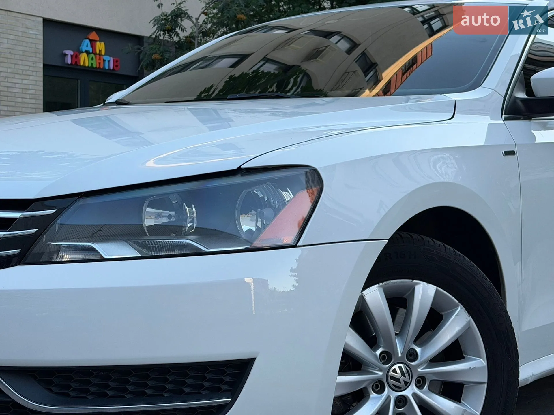2013 Volkswagen Passat - мініатюра 4