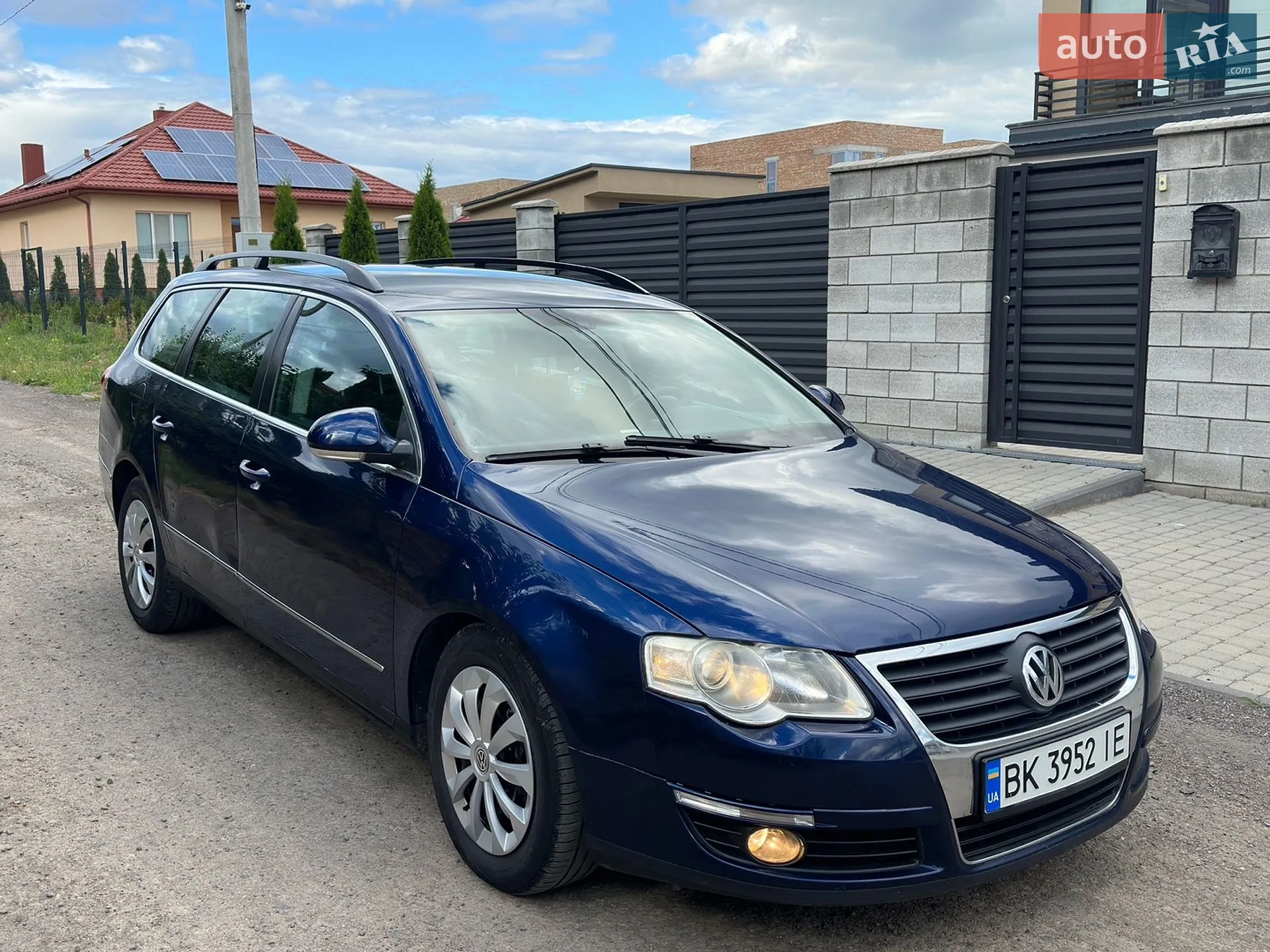 2010 Volkswagen Passat - мініатюра 3