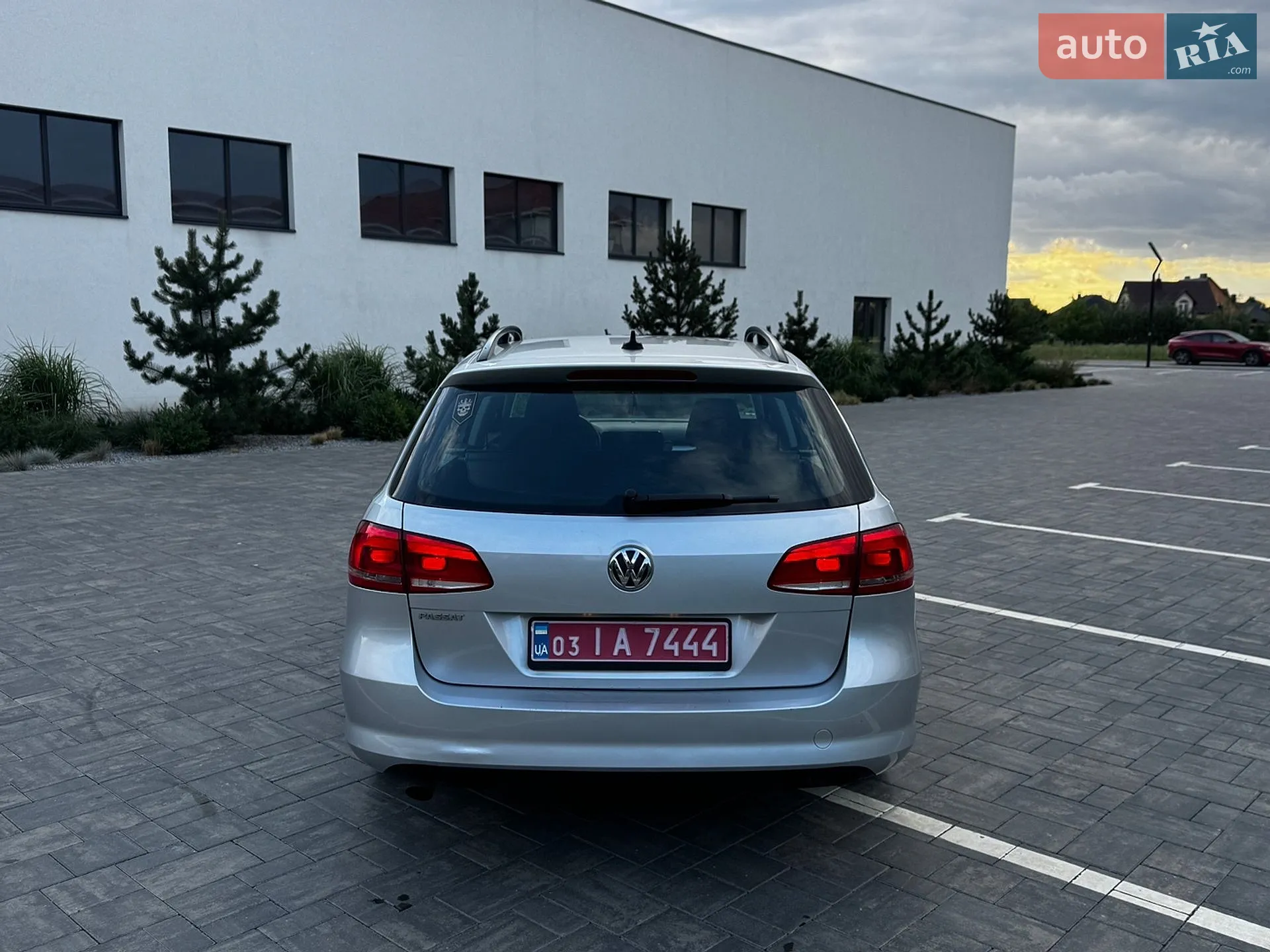 2011 Volkswagen Passat - мініатюра 10