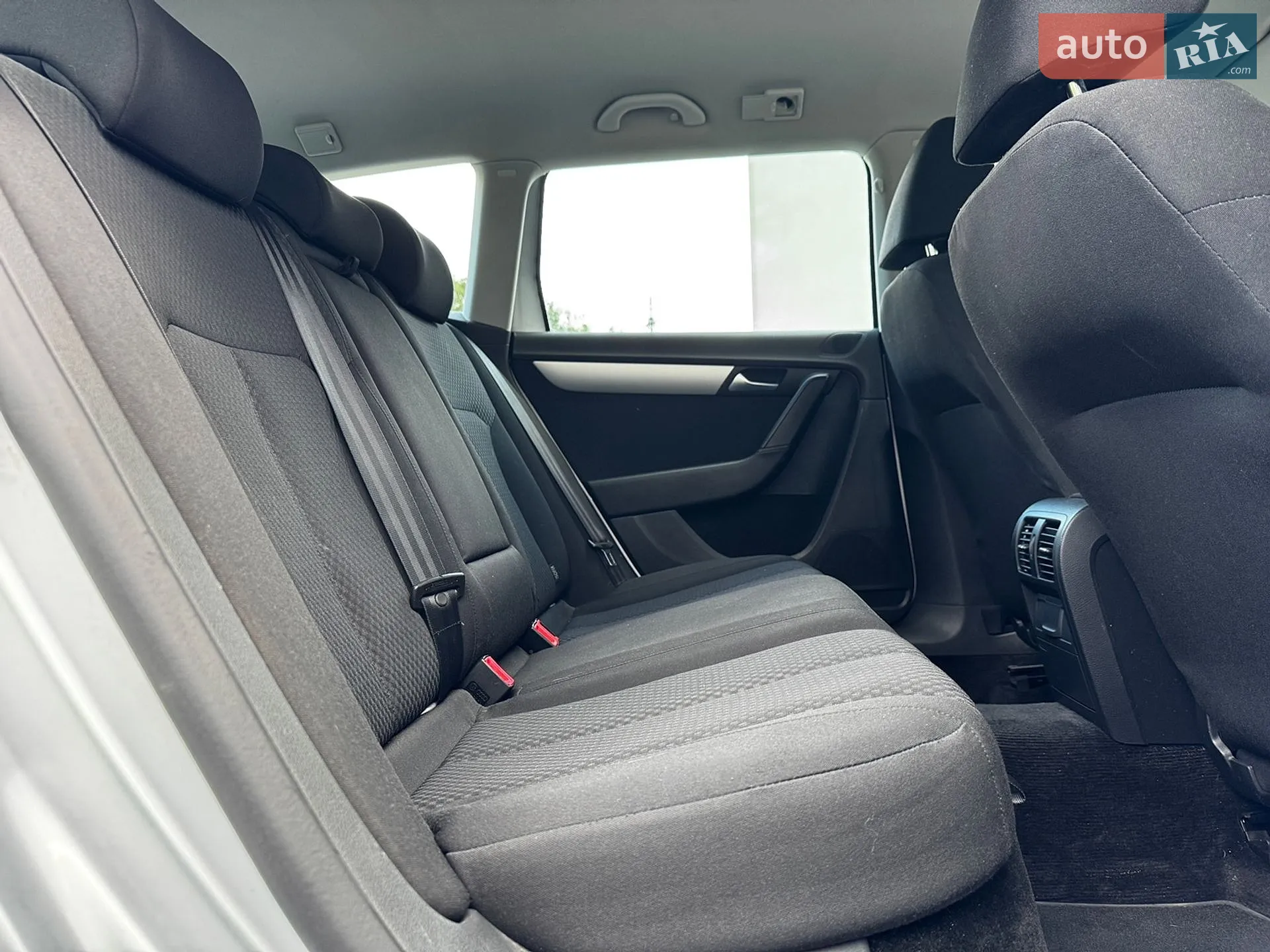 2011 Volkswagen Passat - мініатюра 26