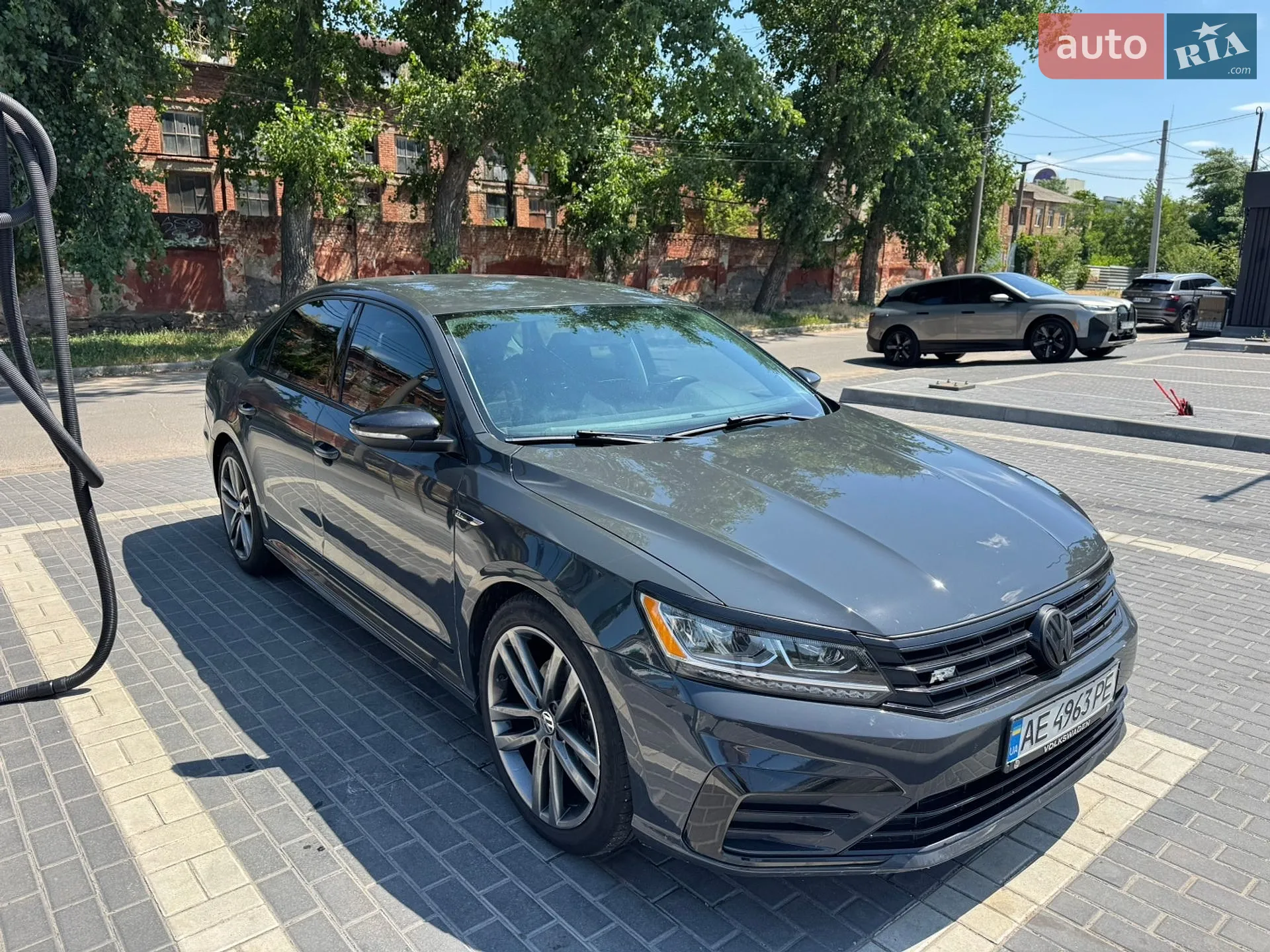 2017 Volkswagen Passat - фото 1