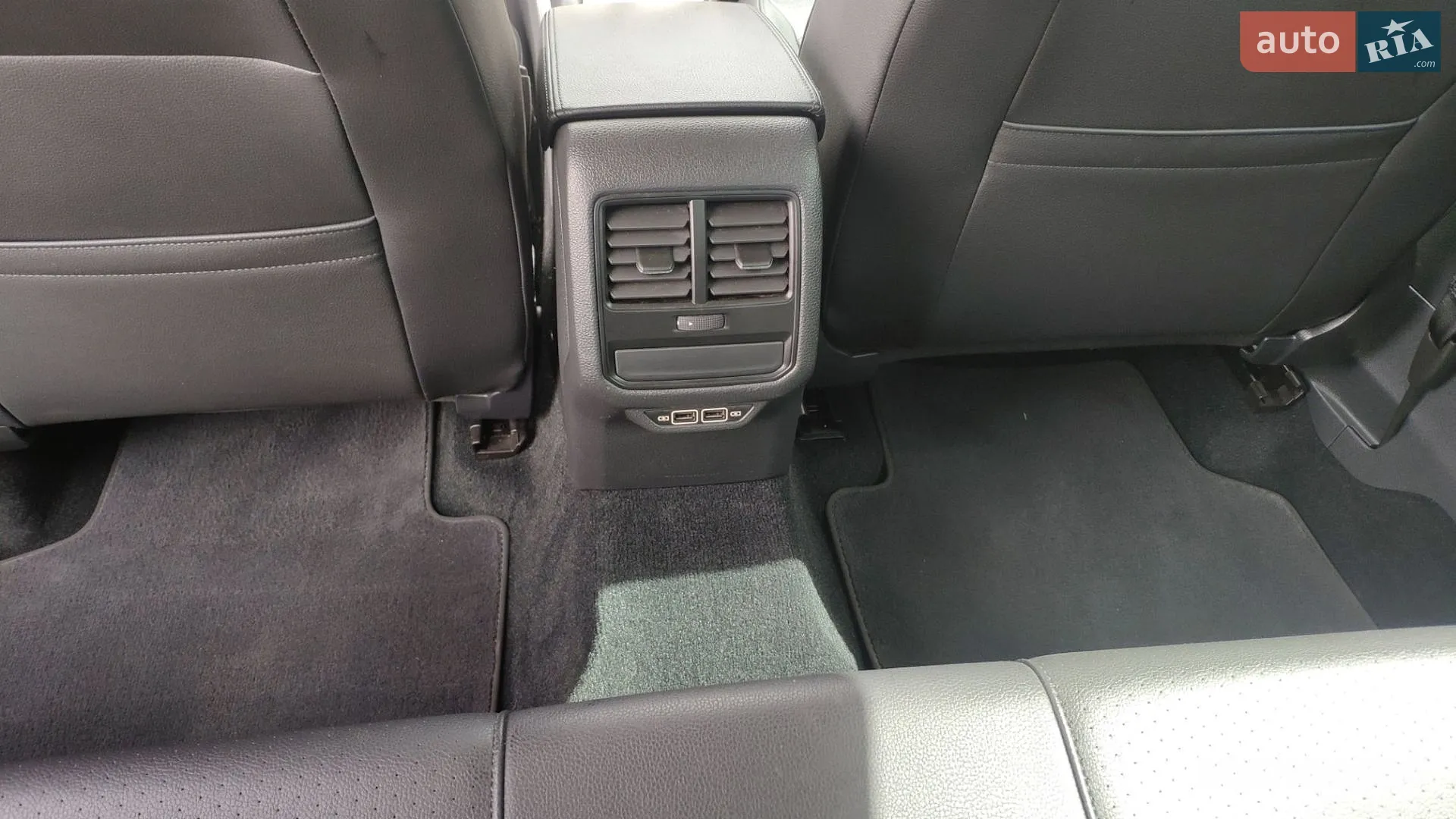 2018 Volkswagen Passat - мініатюра 14