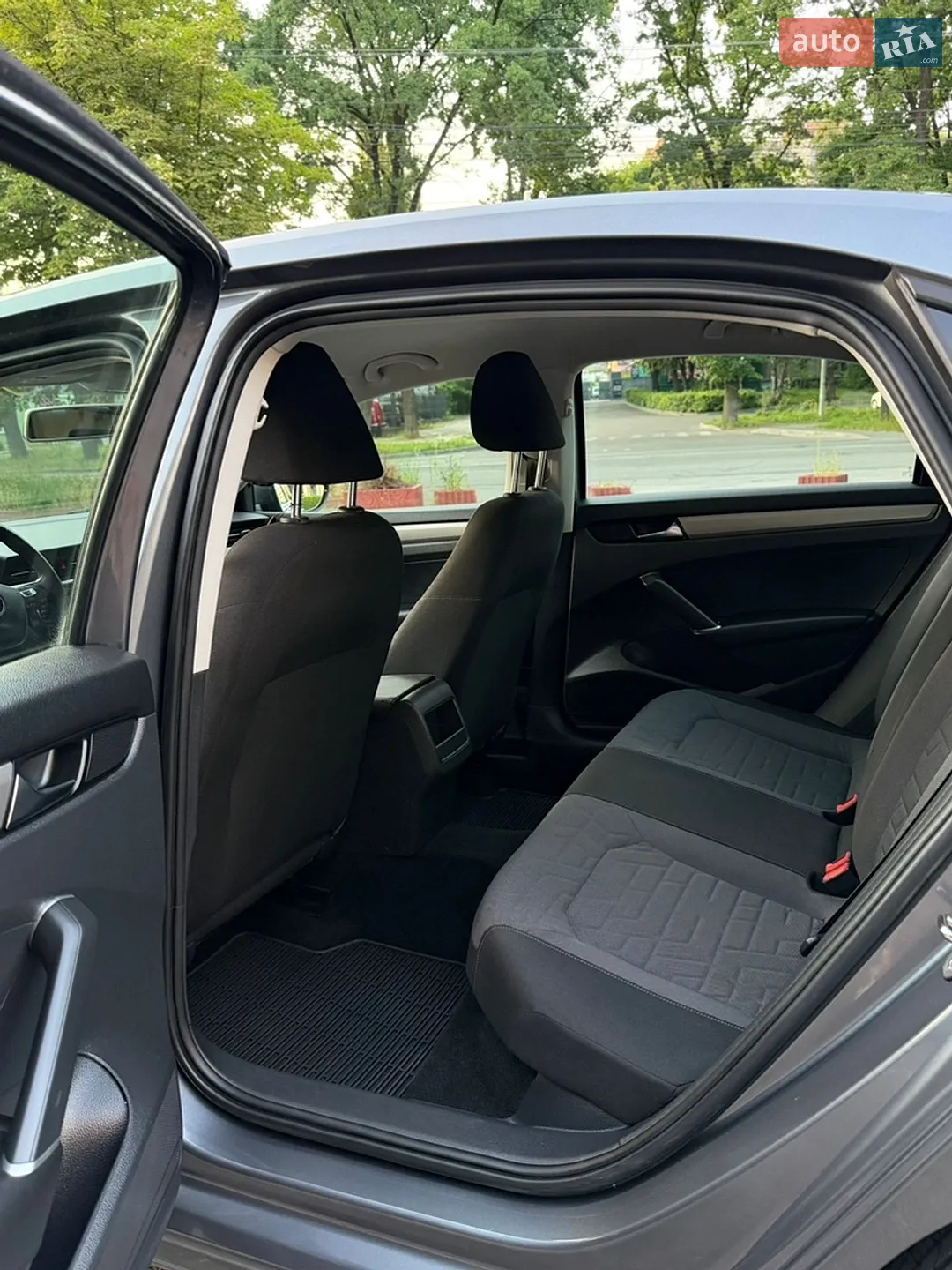 2021 Volkswagen Passat - мініатюра 17