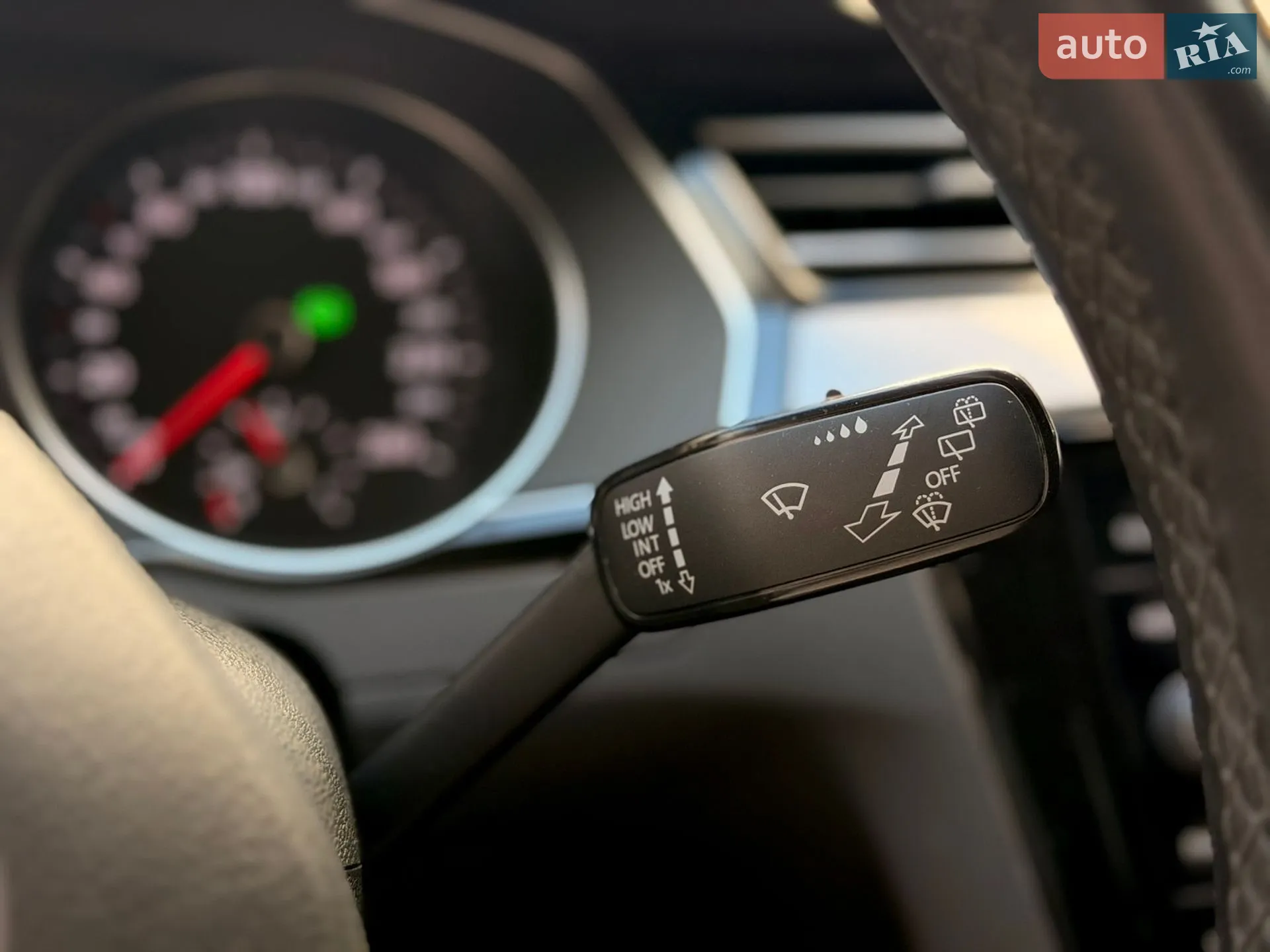 2020 Volkswagen Passat - мініатюра 28