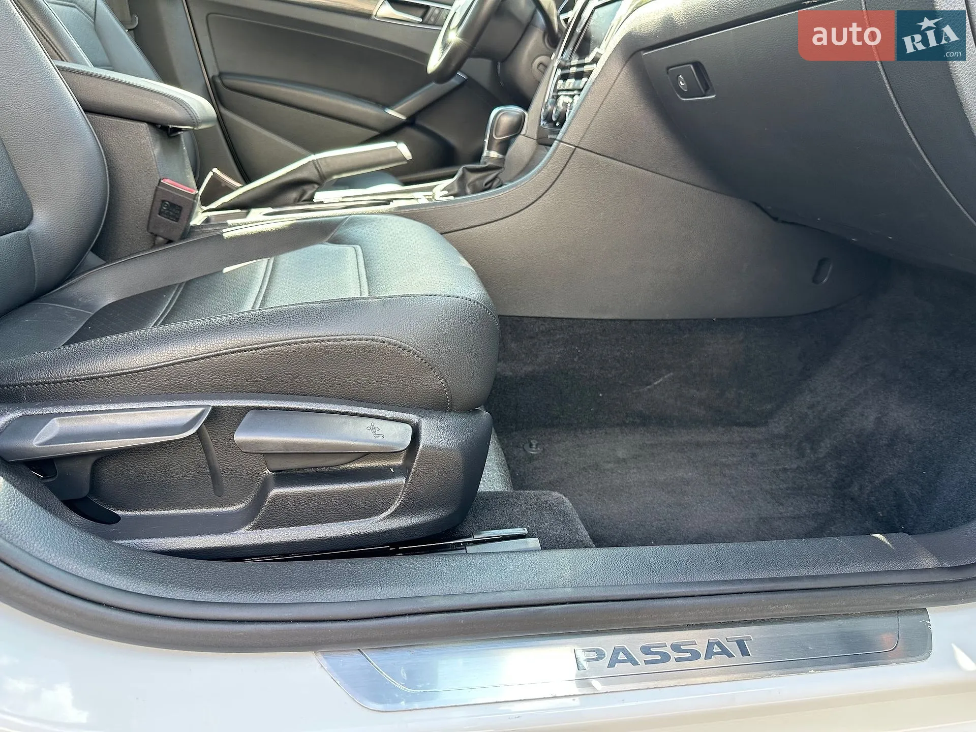 2018 Volkswagen Passat - мініатюра 29