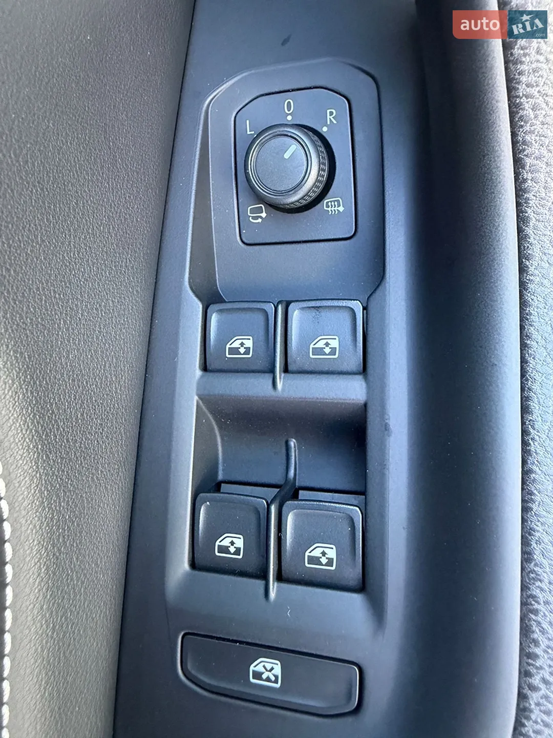 2022 Volkswagen Passat - мініатюра 121
