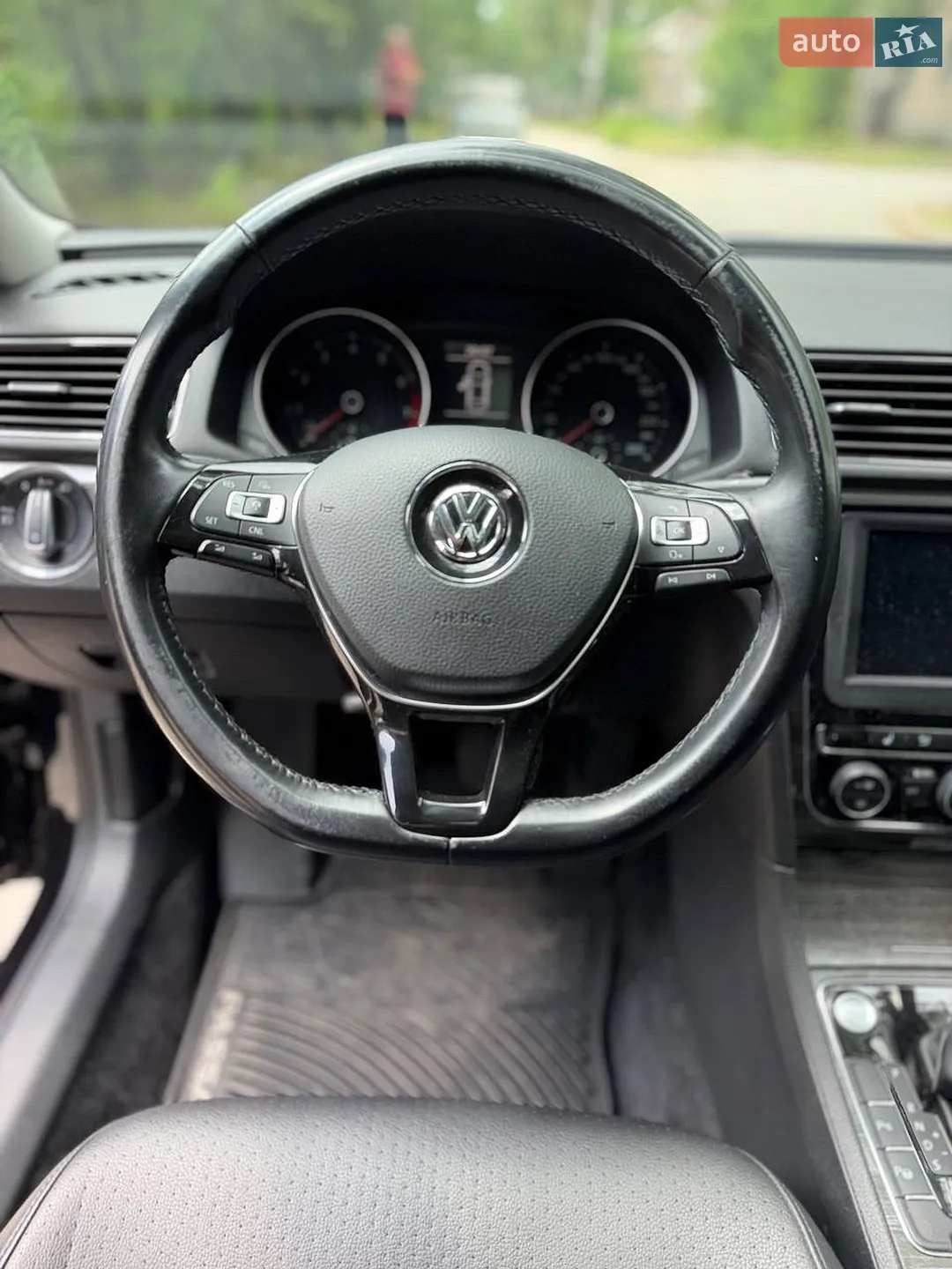 2017 Volkswagen Passat - мініатюра 16