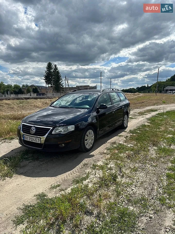 2010 Volkswagen Passat - мініатюра 21