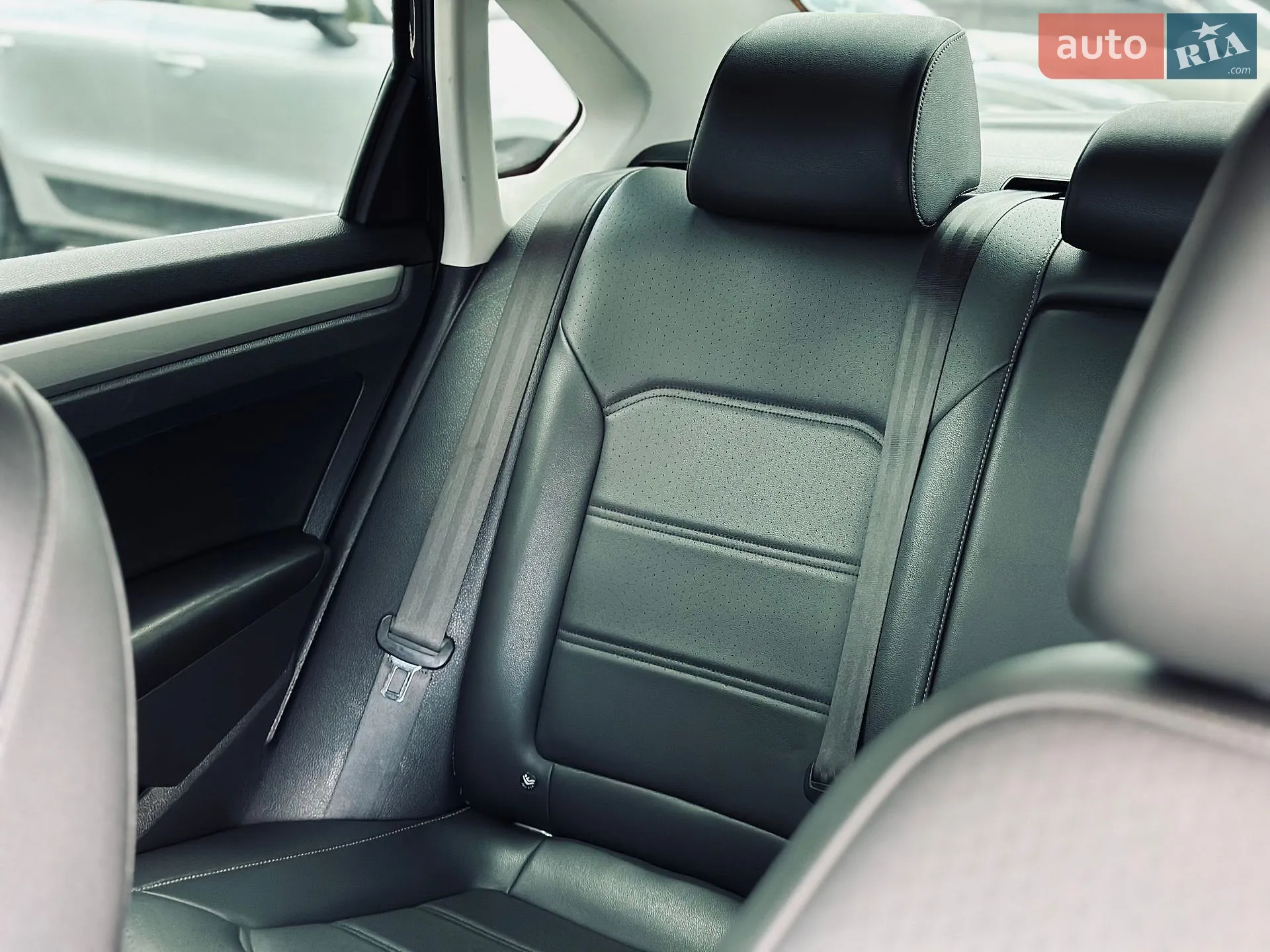 2020 Volkswagen Passat - мініатюра 30