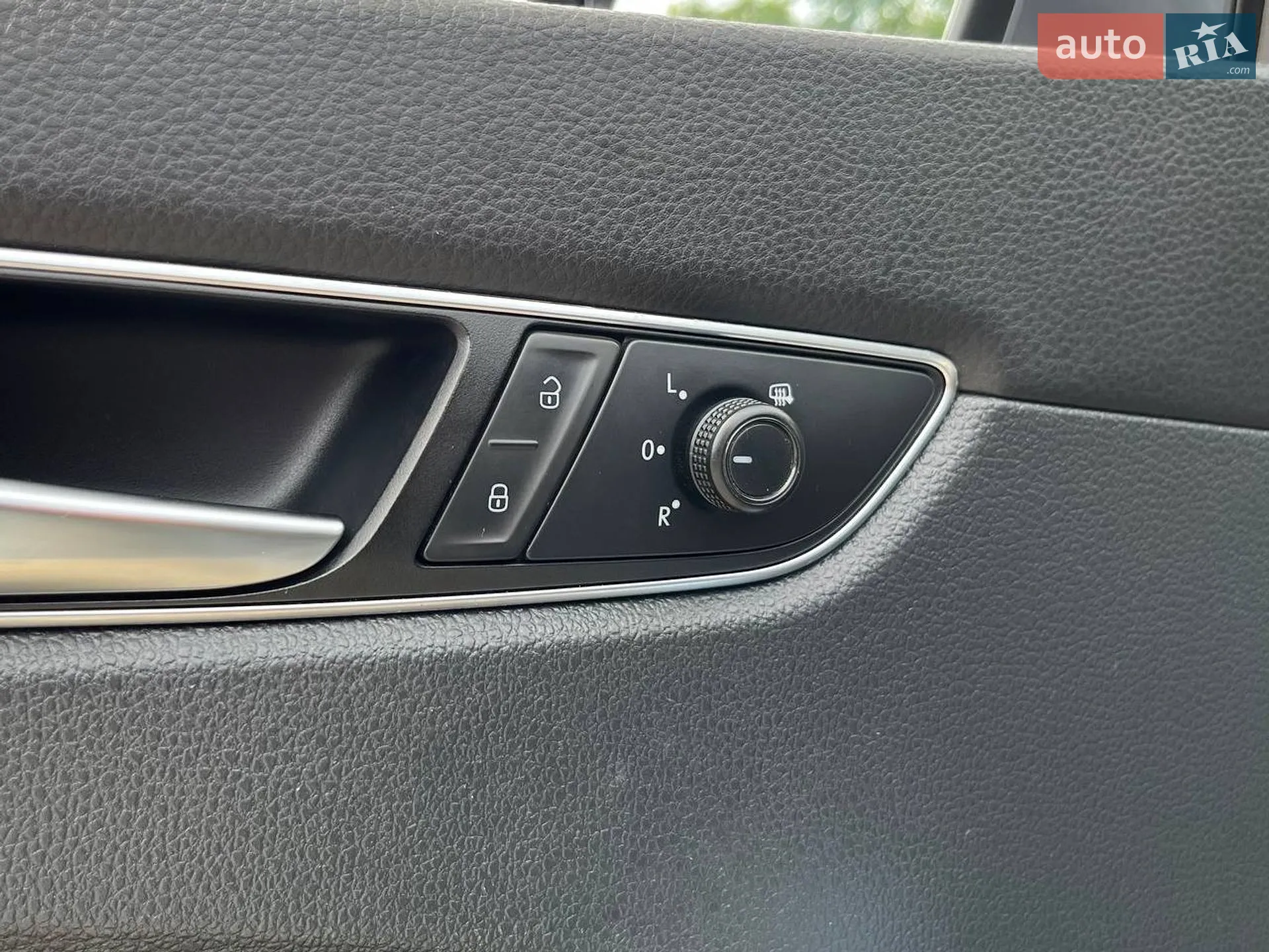 2018 Volkswagen Passat - мініатюра 29