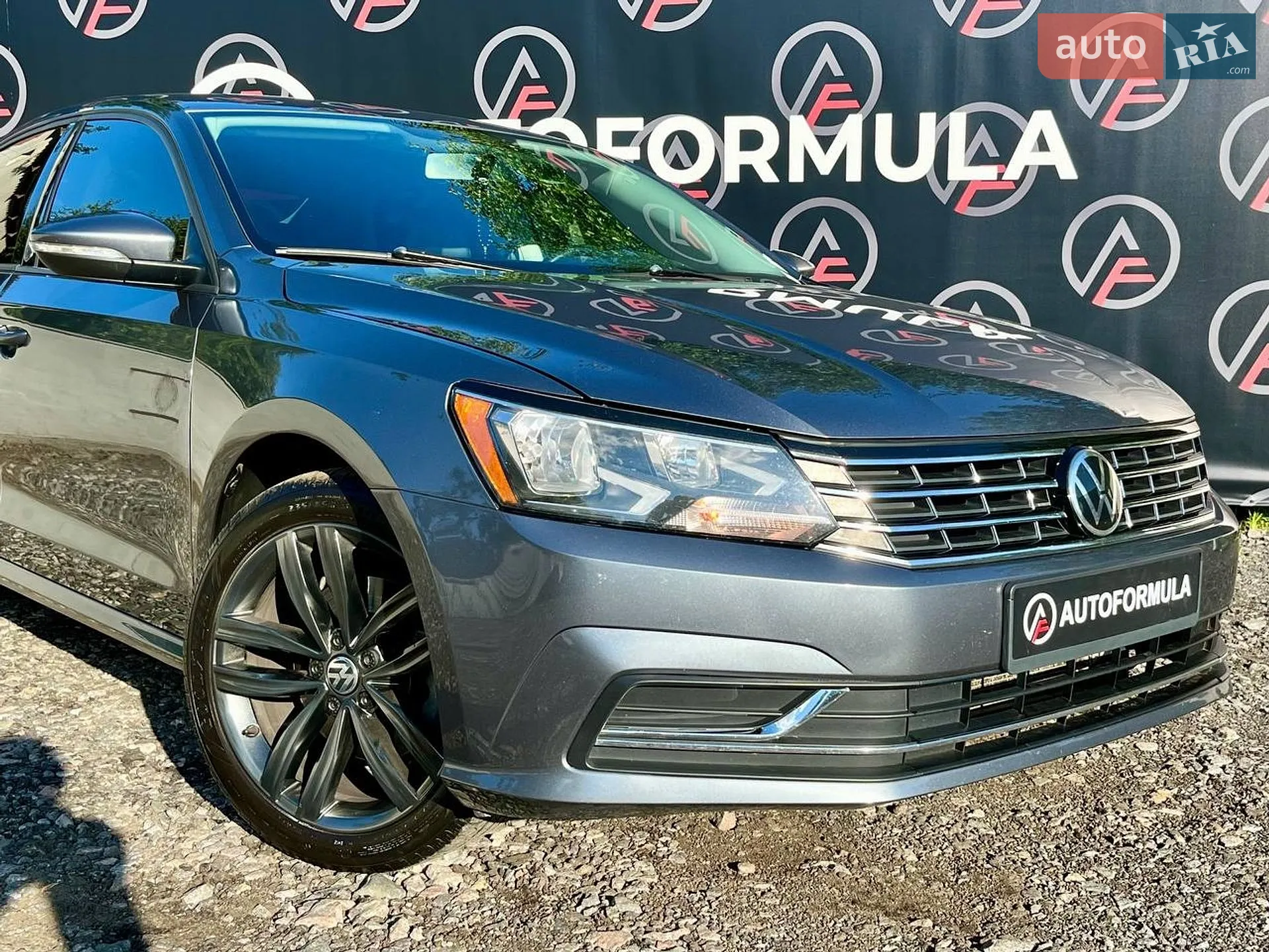 2018 Volkswagen Passat - мініатюра 2