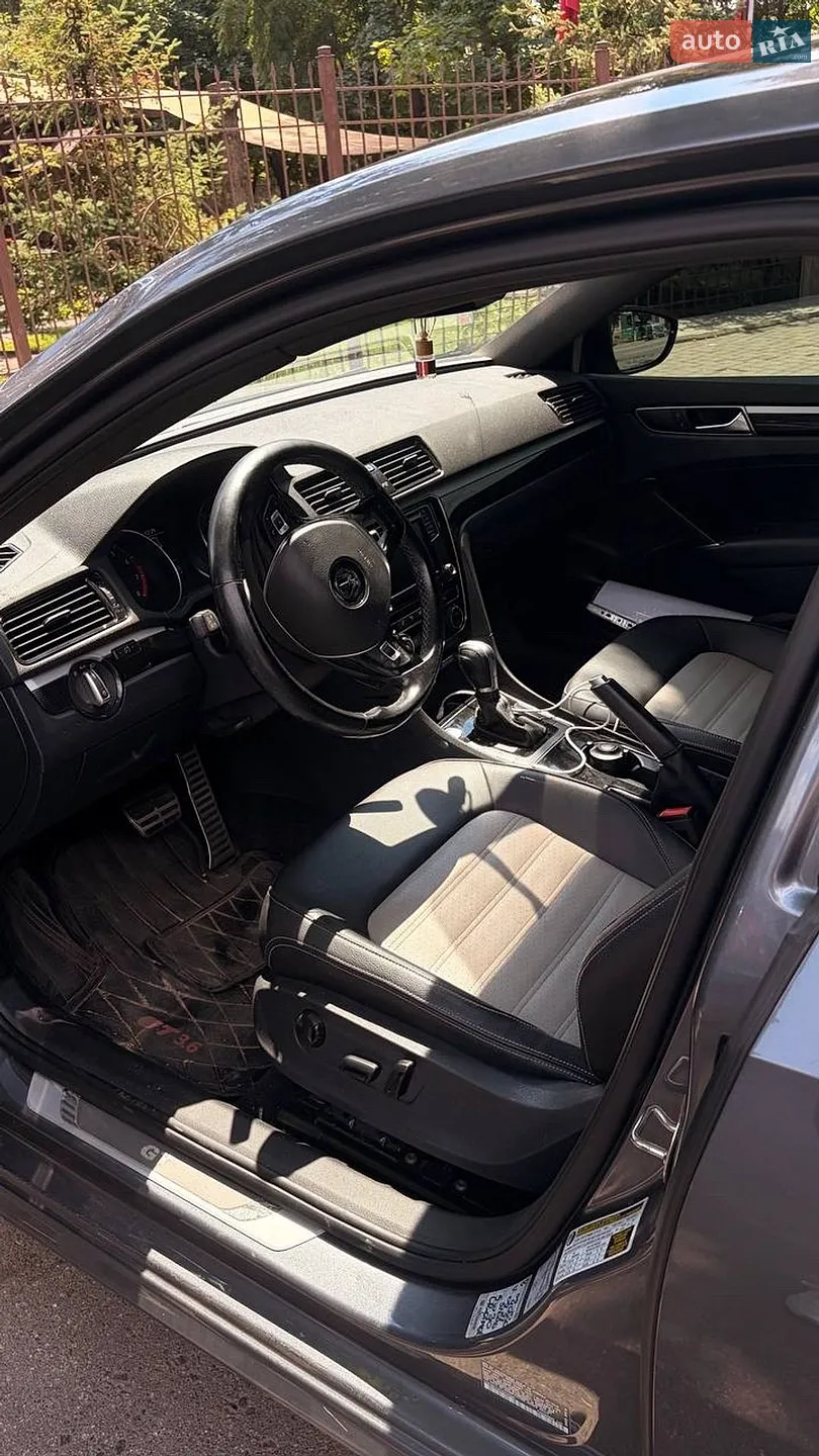 2018 Volkswagen Passat - мініатюра 5