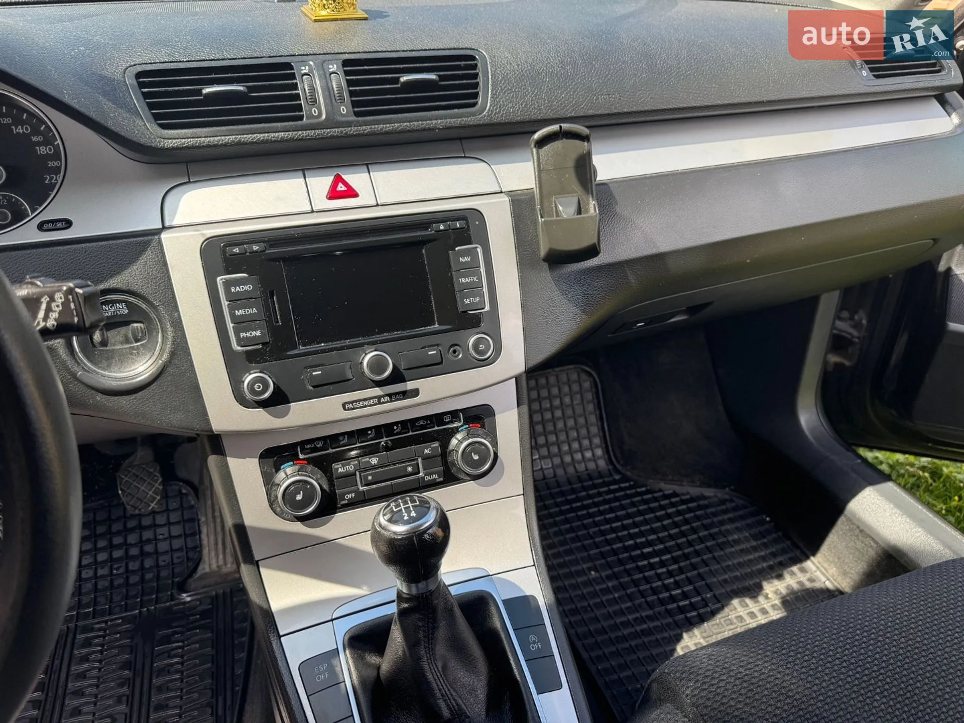 2010 Volkswagen Passat - мініатюра 12