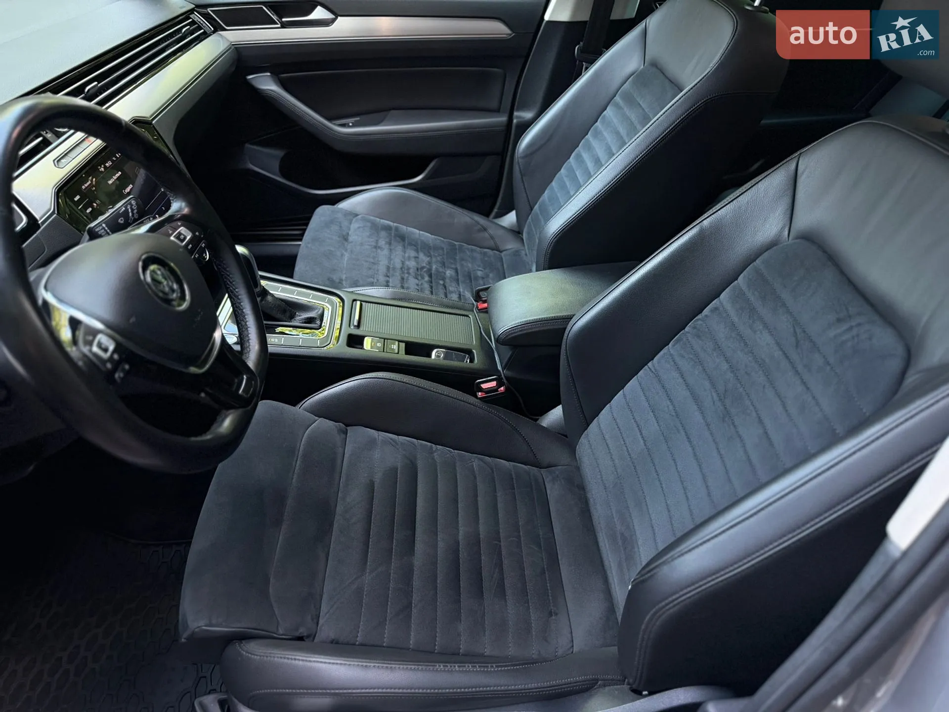2018 Volkswagen Passat - мініатюра 30