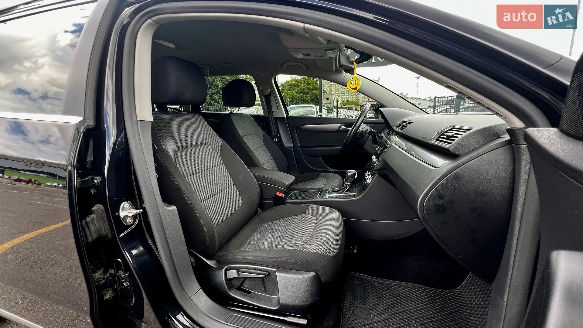 2014 Volkswagen Passat - мініатюра 25