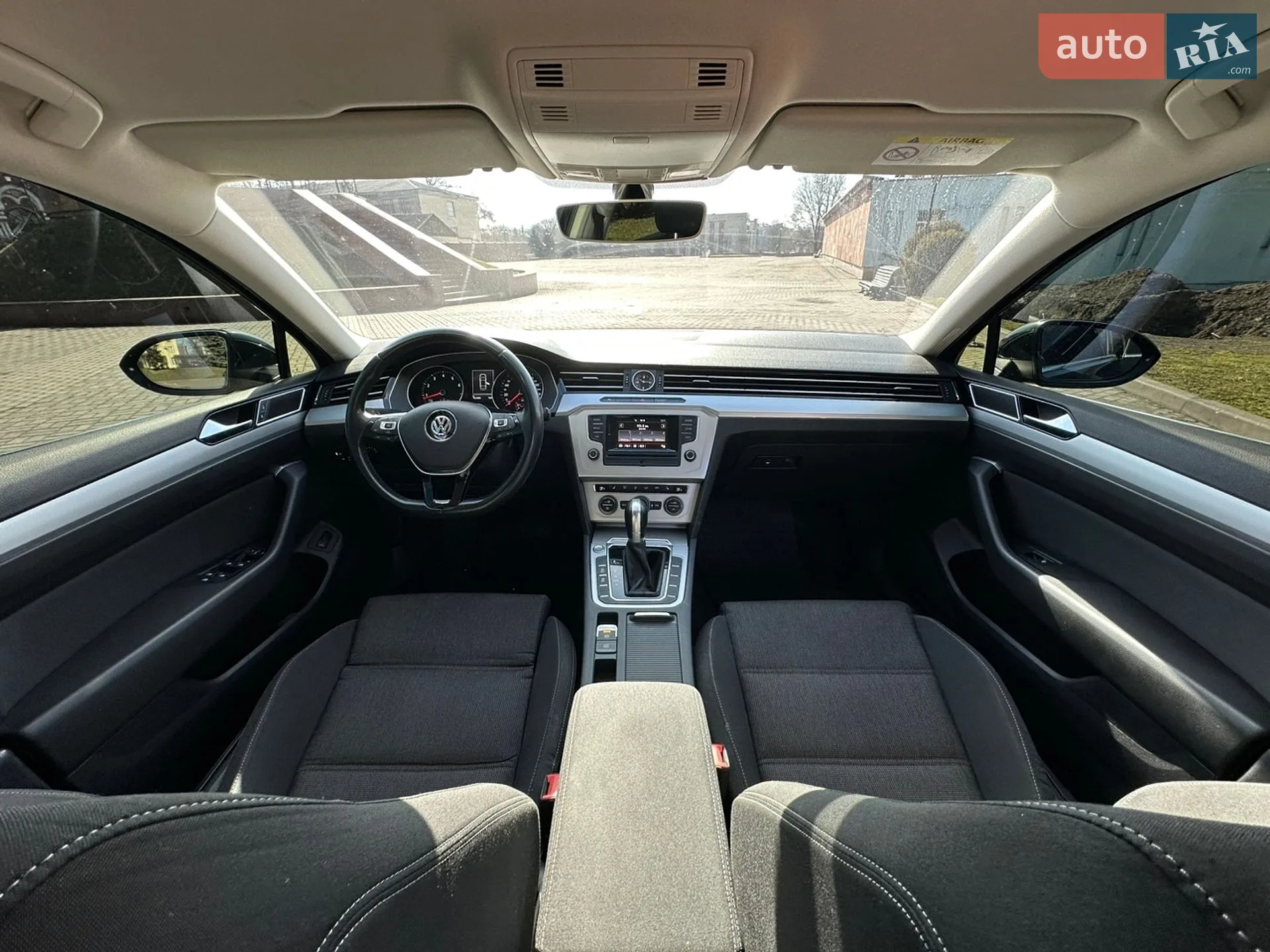 2015 Volkswagen Passat - мініатюра 24