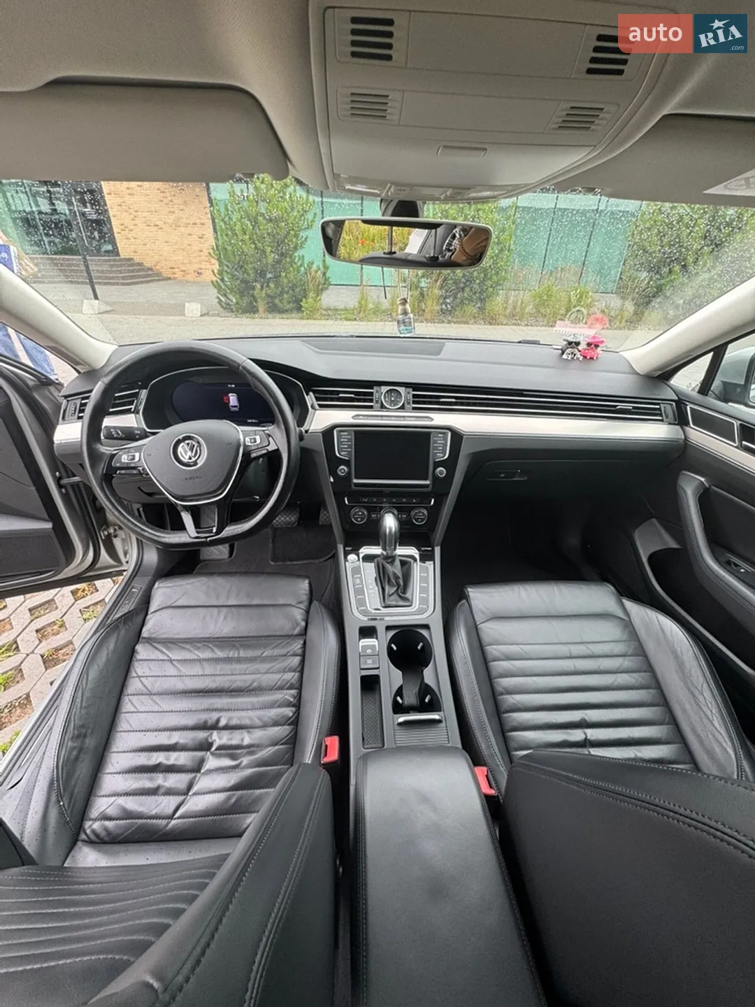 2015 Volkswagen Passat - мініатюра 29