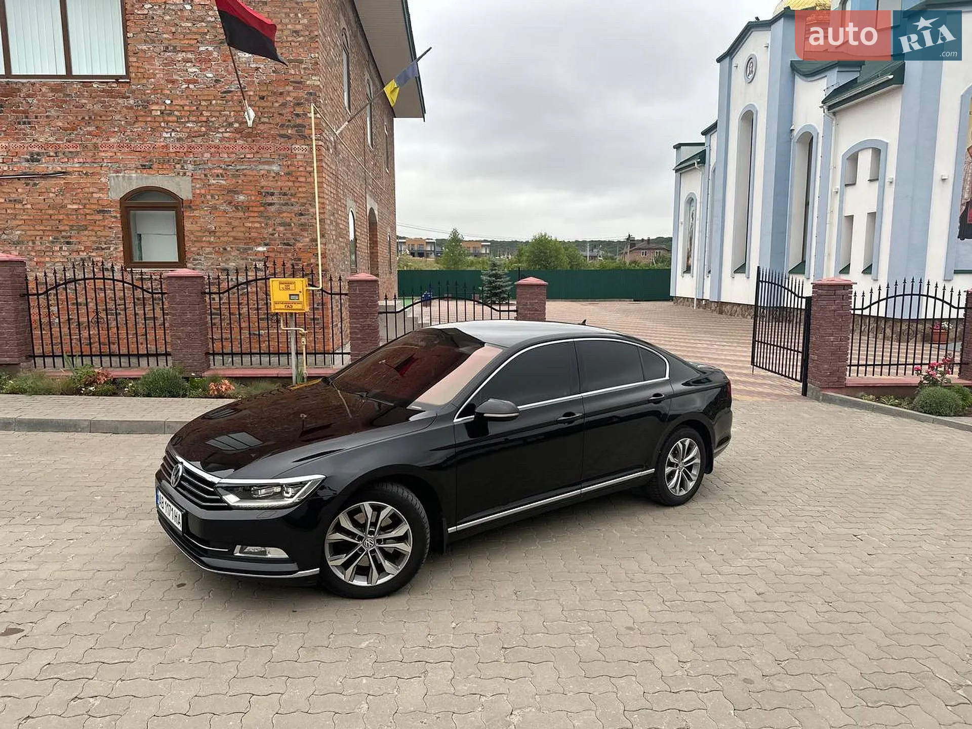 2016 Volkswagen Passat - мініатюра 2