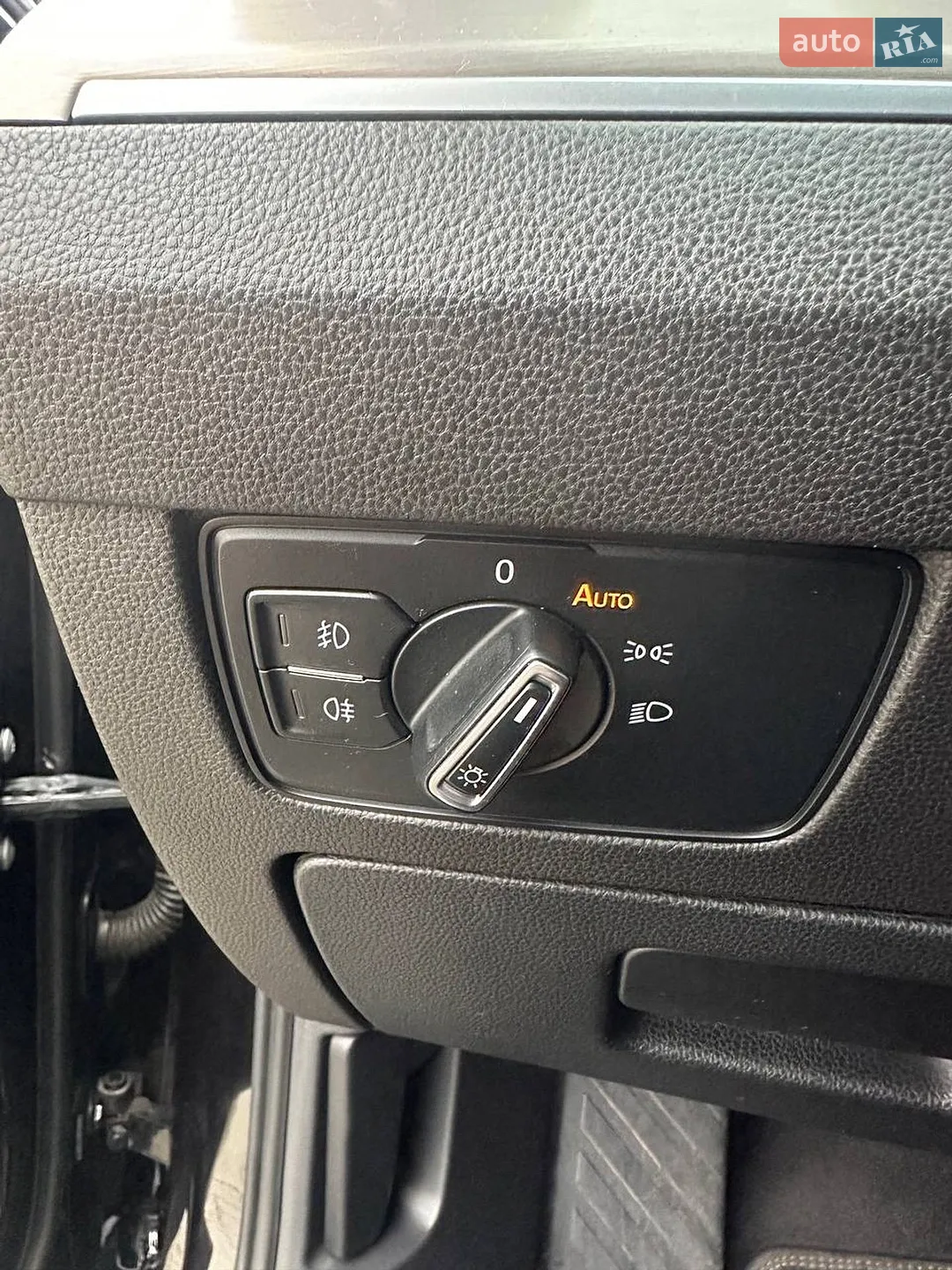 2016 Volkswagen Passat - мініатюра 16