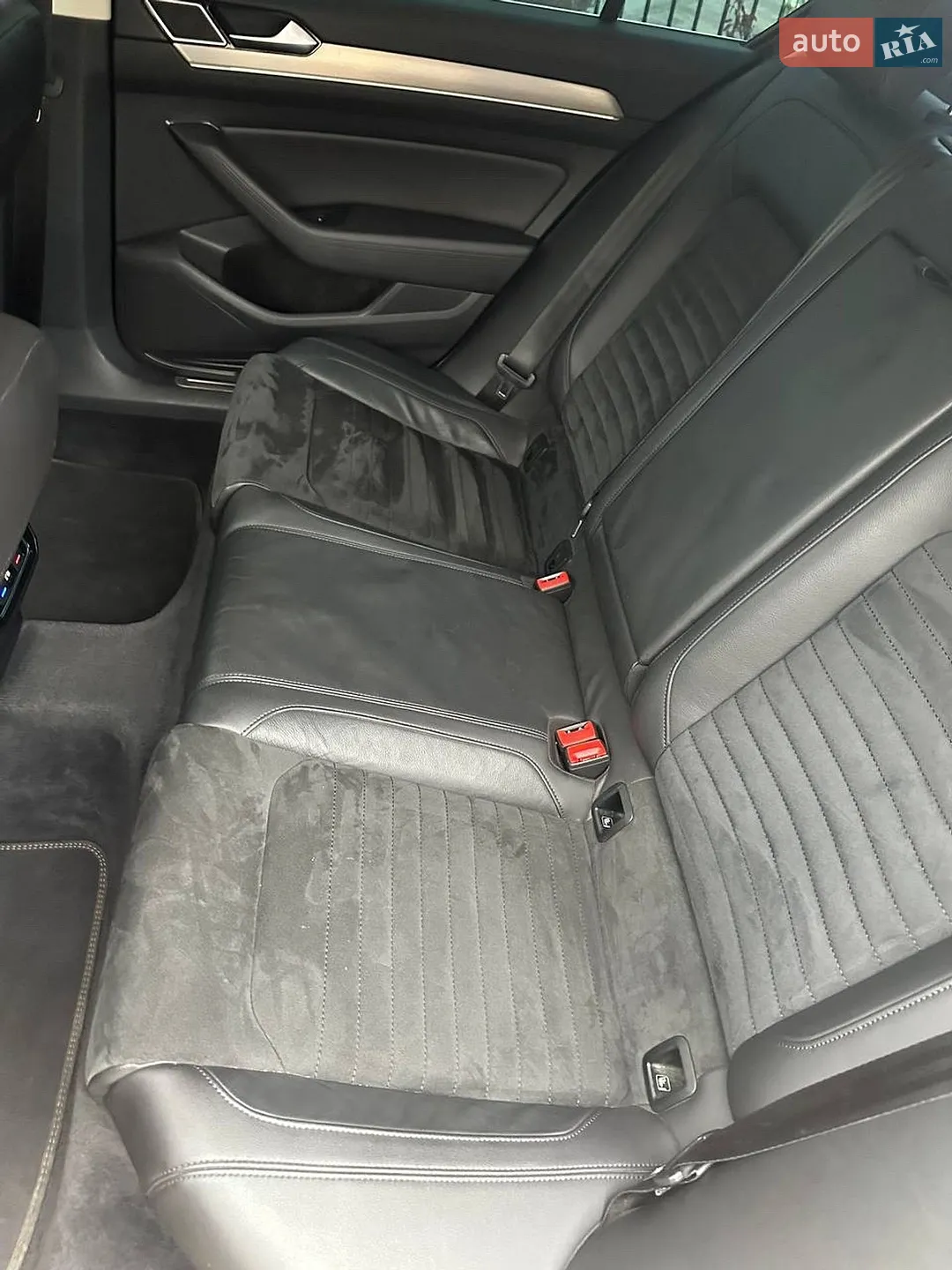 2016 Volkswagen Passat - мініатюра 25