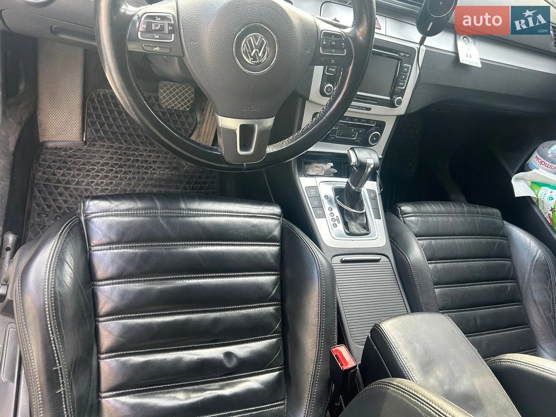2010 Volkswagen Passat - мініатюра 9