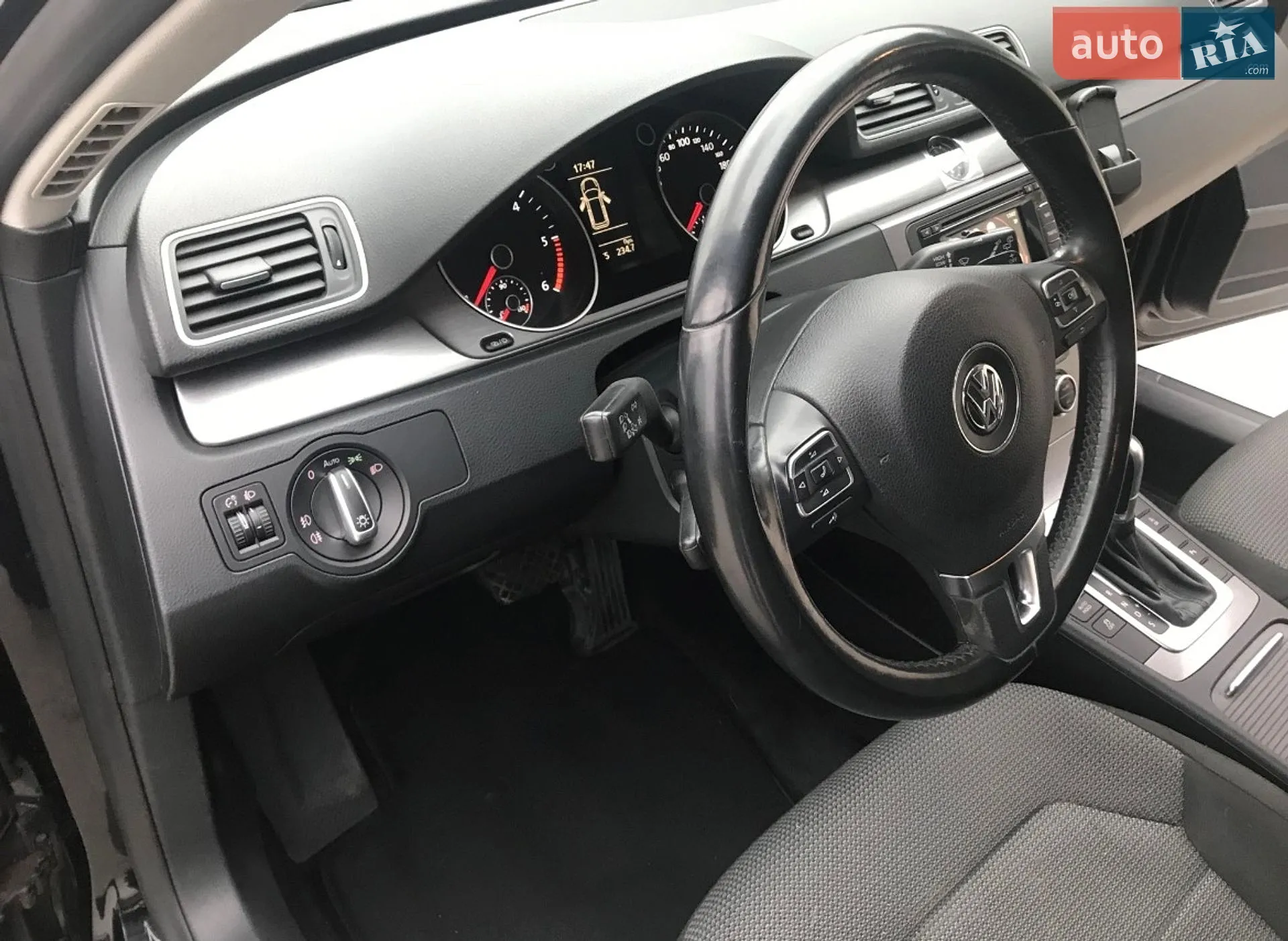 2014 Volkswagen Passat - мініатюра 25