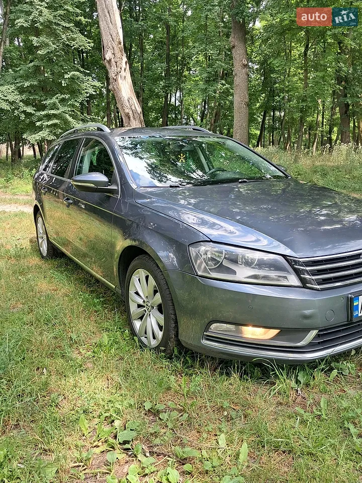 2011 Volkswagen Passat - мініатюра 17