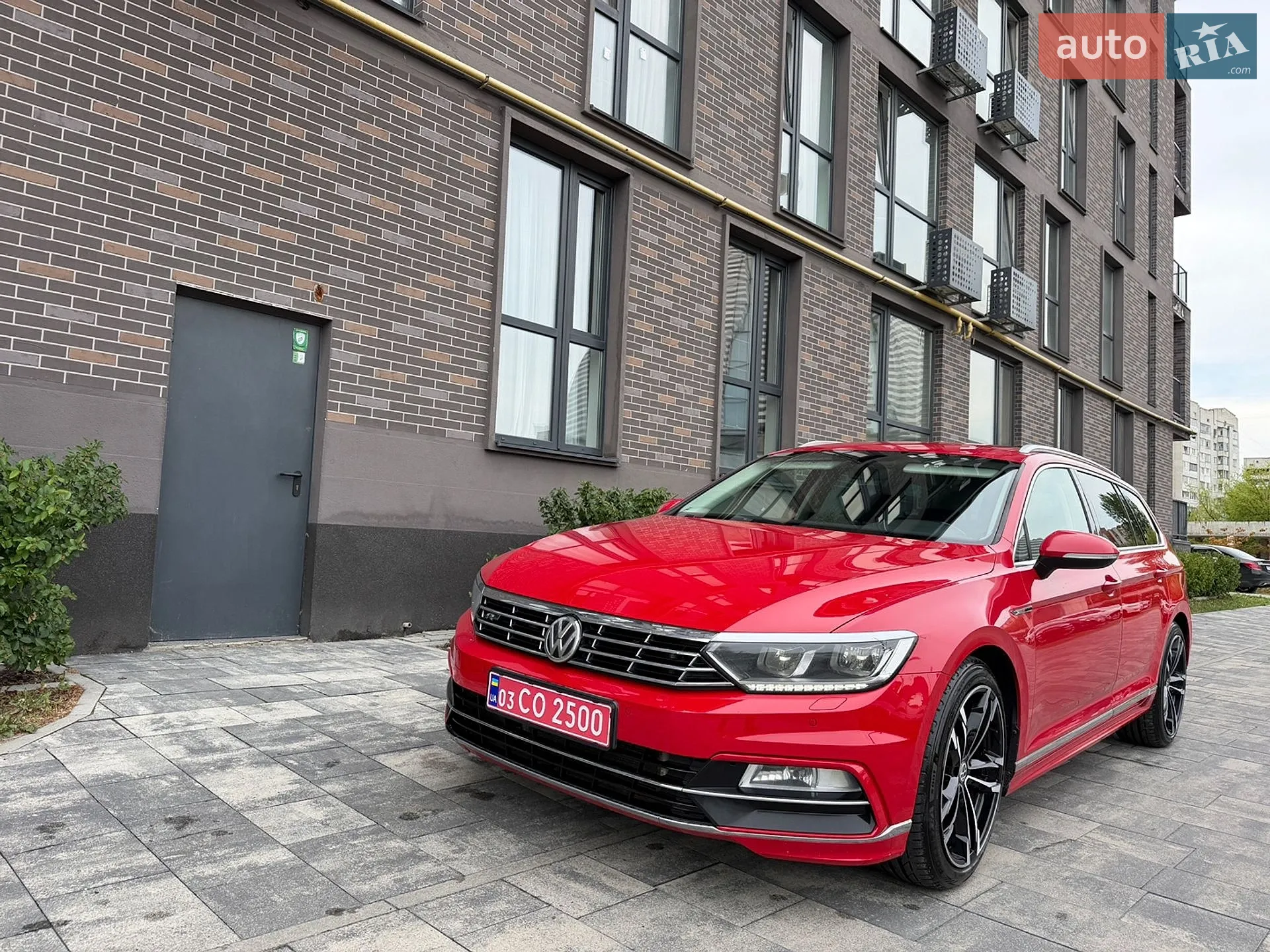 2017 Volkswagen Passat - мініатюра 2