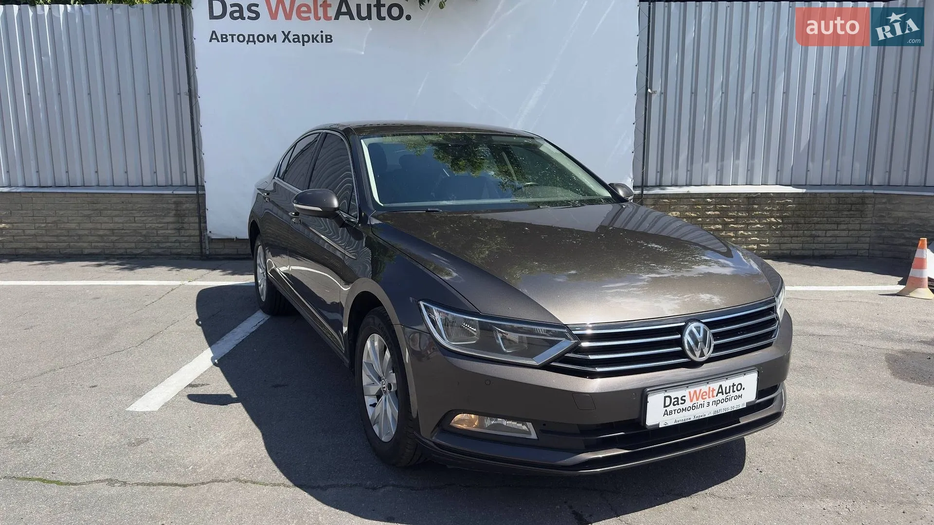 2018 Volkswagen Passat - мініатюра 13