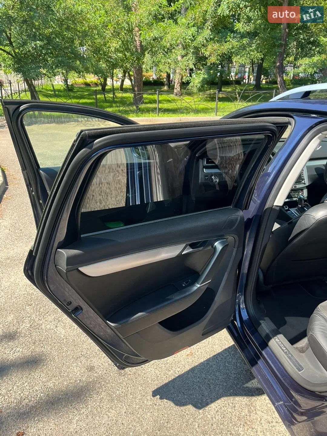 2011 Volkswagen Passat - мініатюра 18