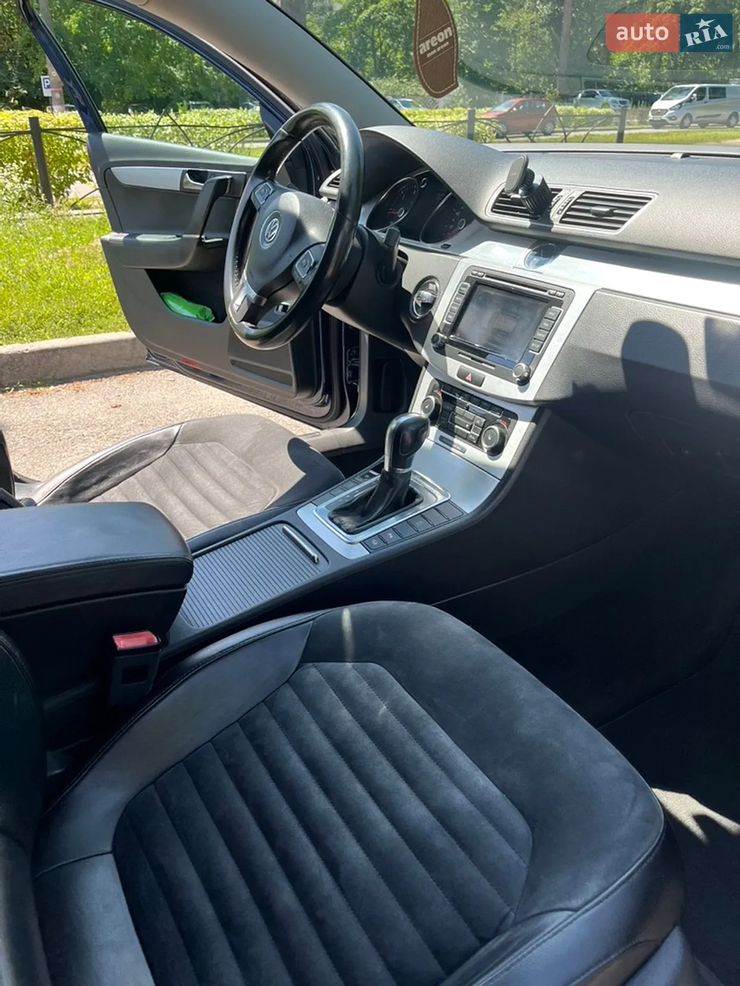 2011 Volkswagen Passat - мініатюра 22