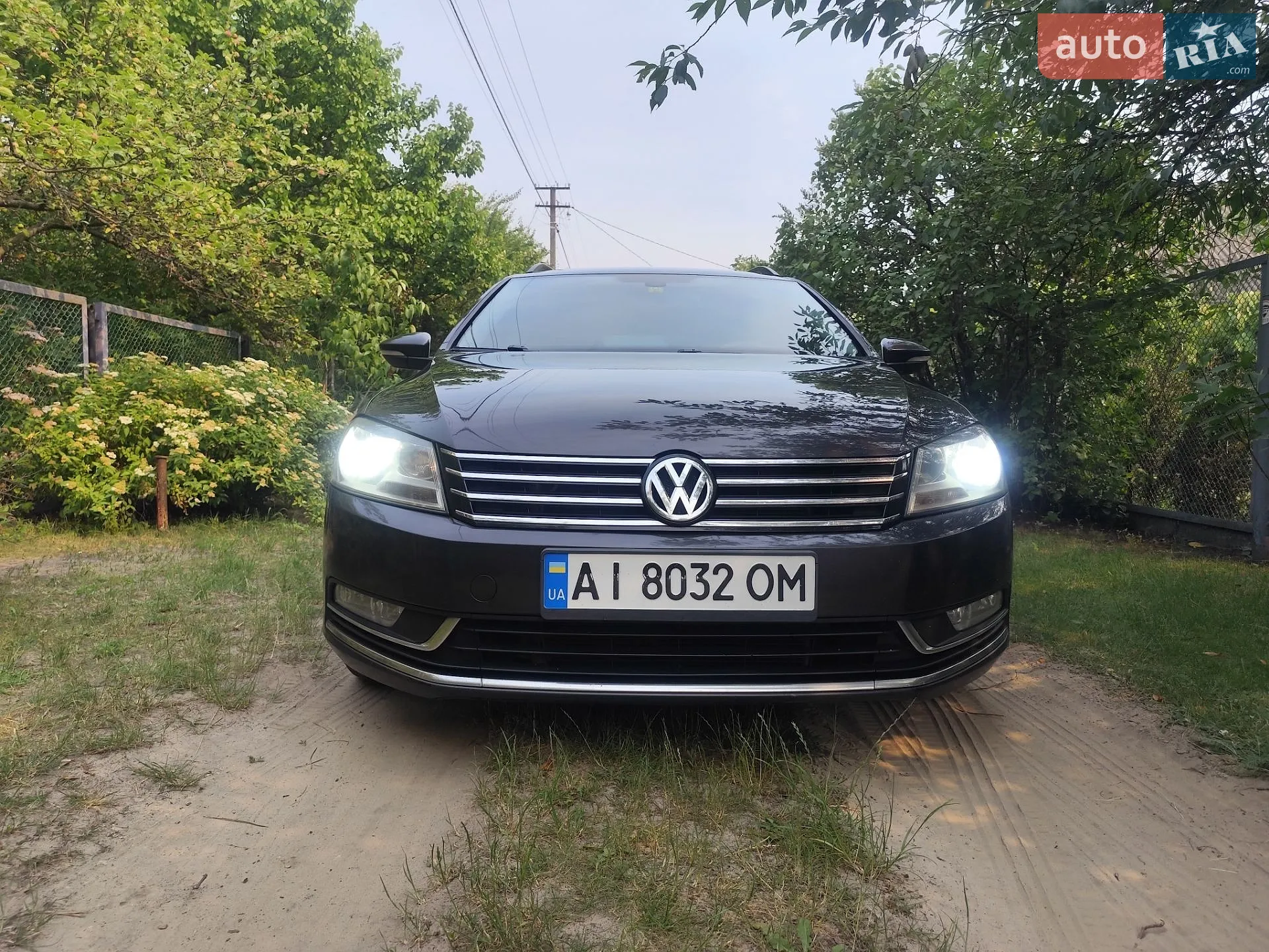 2011 Volkswagen Passat - мініатюра 2