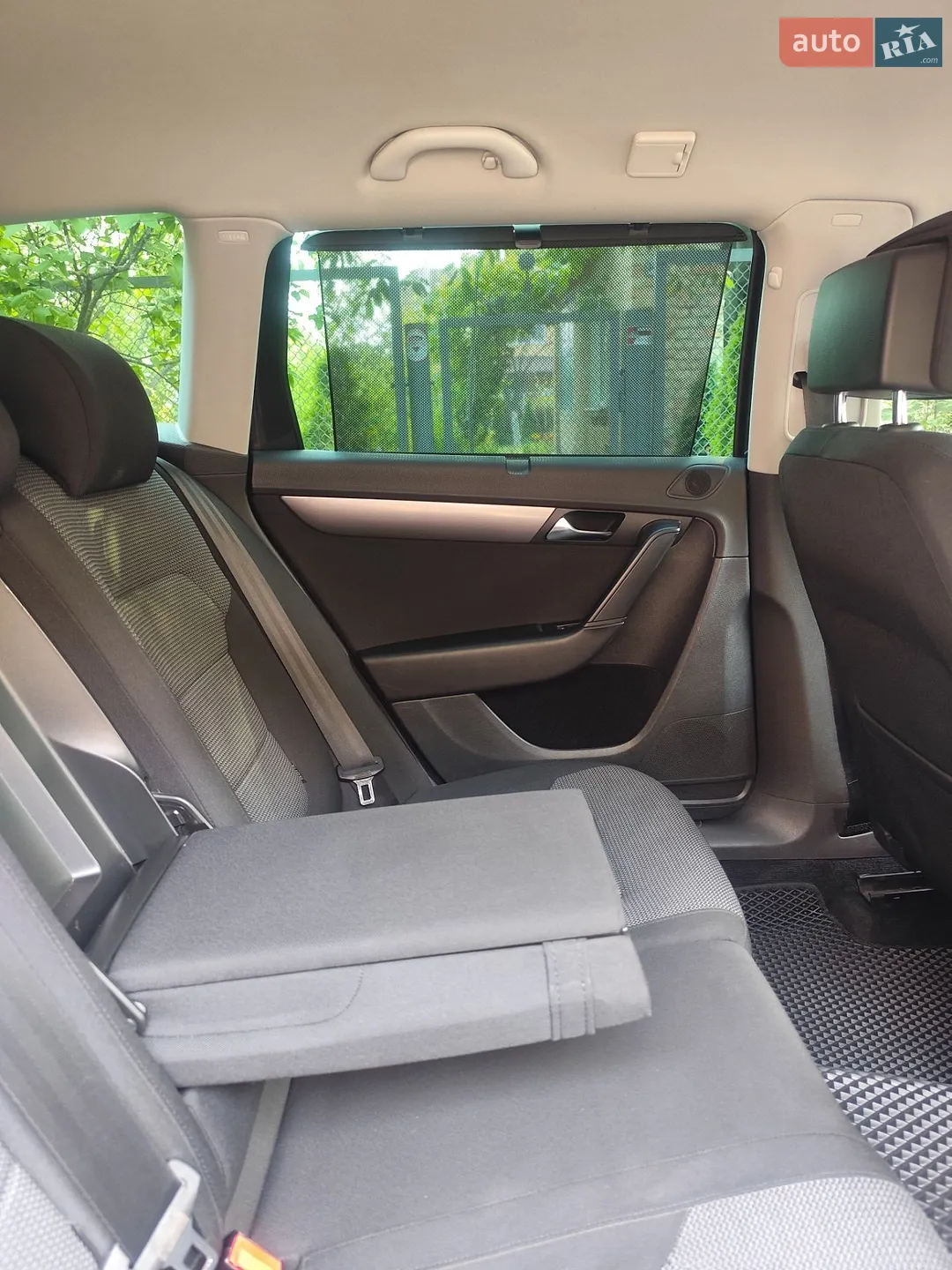 2011 Volkswagen Passat - мініатюра 19