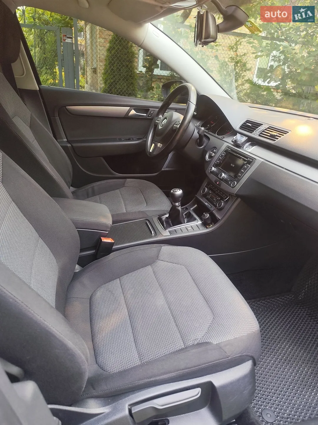 2011 Volkswagen Passat - мініатюра 21