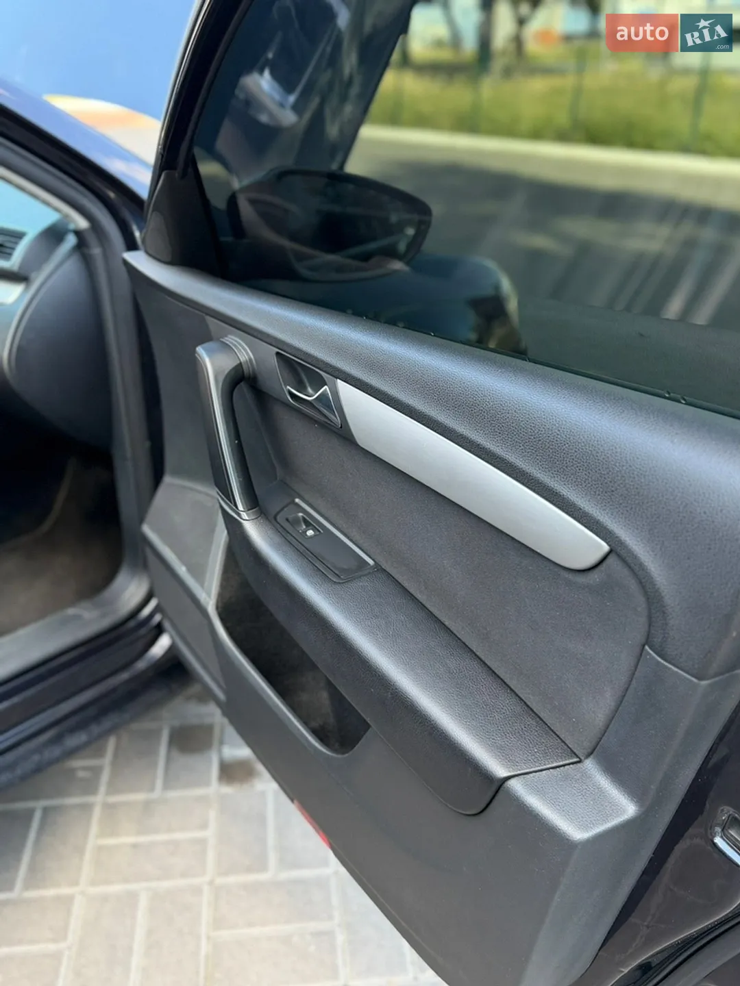 2011 Volkswagen Passat - мініатюра 23