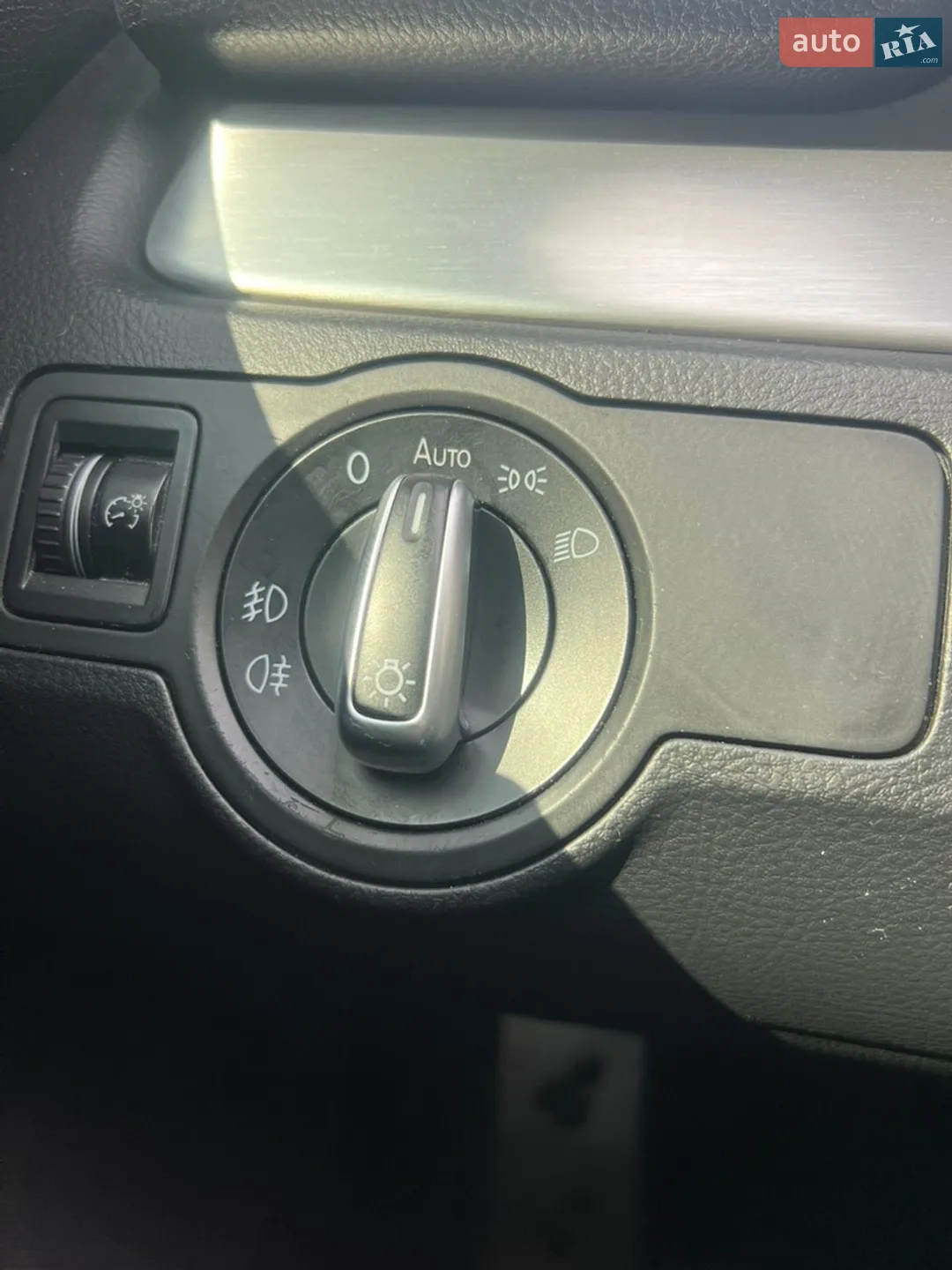 2011 Volkswagen Passat - мініатюра 21