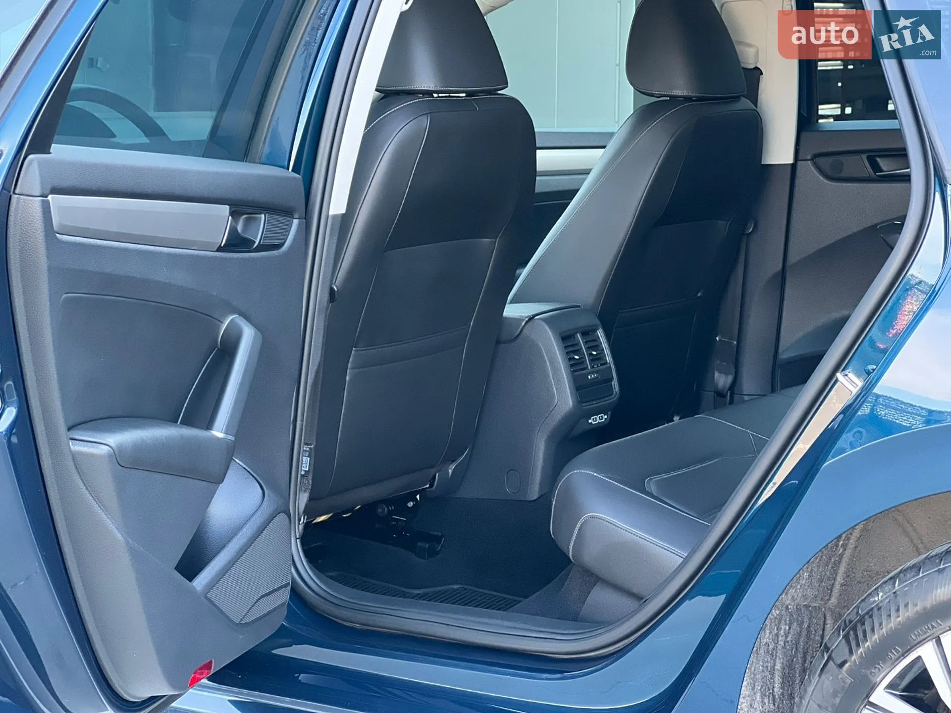 2021 Volkswagen Passat - мініатюра 21
