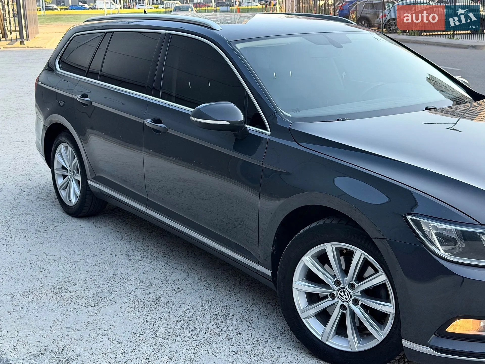 Volkswagen Passat 2016 VIN WVWZZZ3CZHE070117 фото оголошення 13 з 84